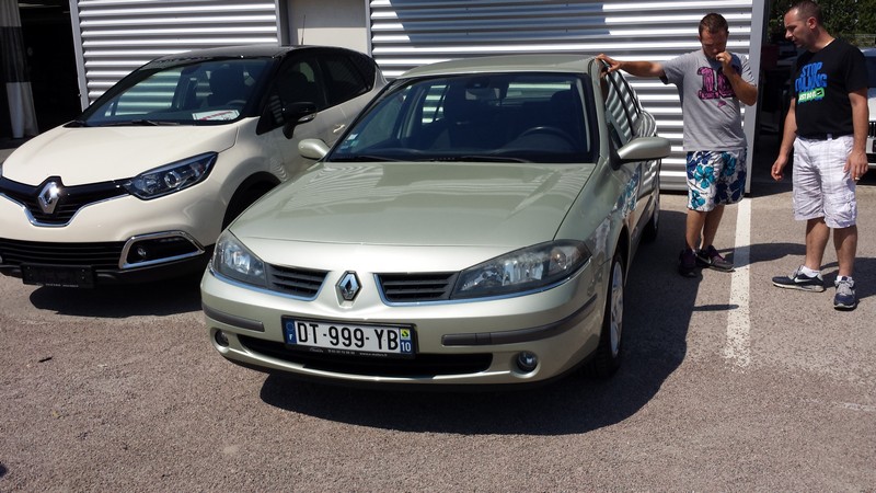 Avis-mandataire-auto-Emotors--Renault-laguna-confort-expression-1-6-essence-.