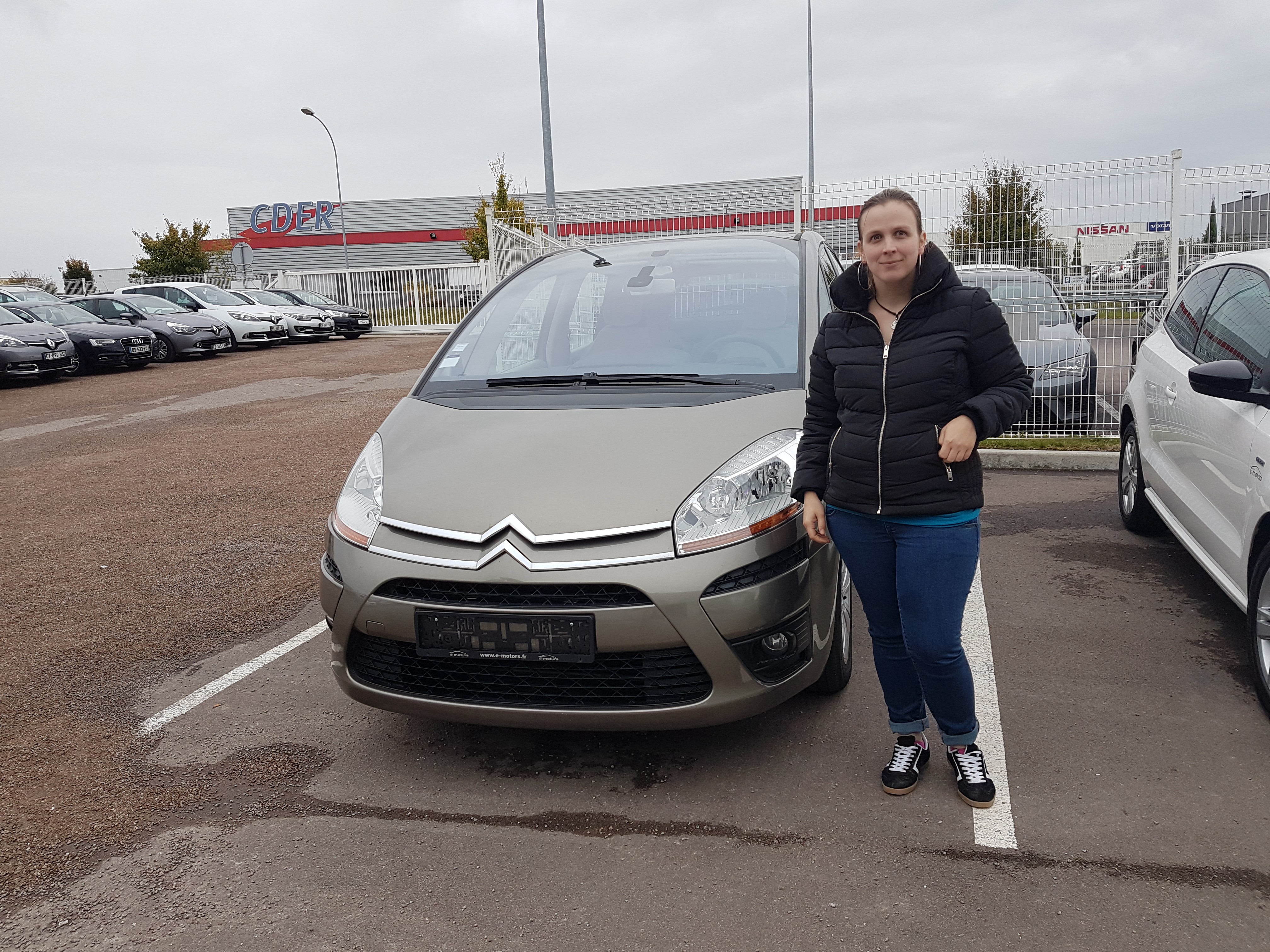 Avis-mandataire-auto-Emotors-Citroen-C4-picasso-Pack-hdi-110.