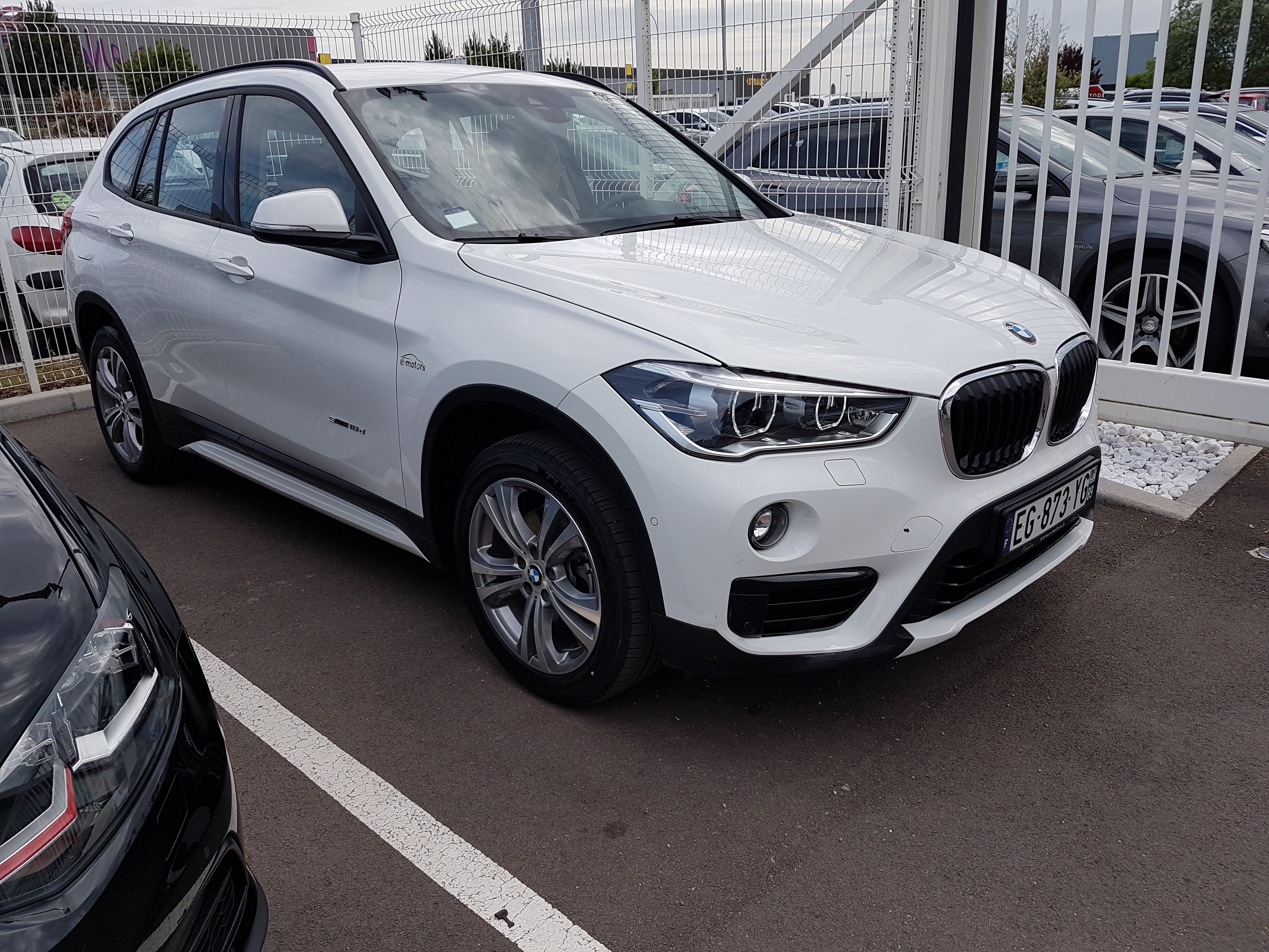 Avis-mandataire-auto-Emotors-Bmw-X1-f48-X1-sdrive-sport-18d-automatique.
