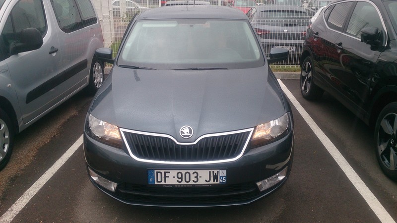 Avis-mandataire-auto-Emotors-Skoda-Rapid-spaceback-Business-plus-tdi-105.