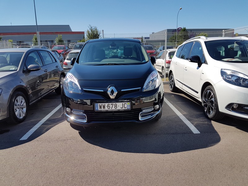 Avis-mandataire-auto-Emotors-Renault-Scenic-Iii-bose-tce-130-energy.