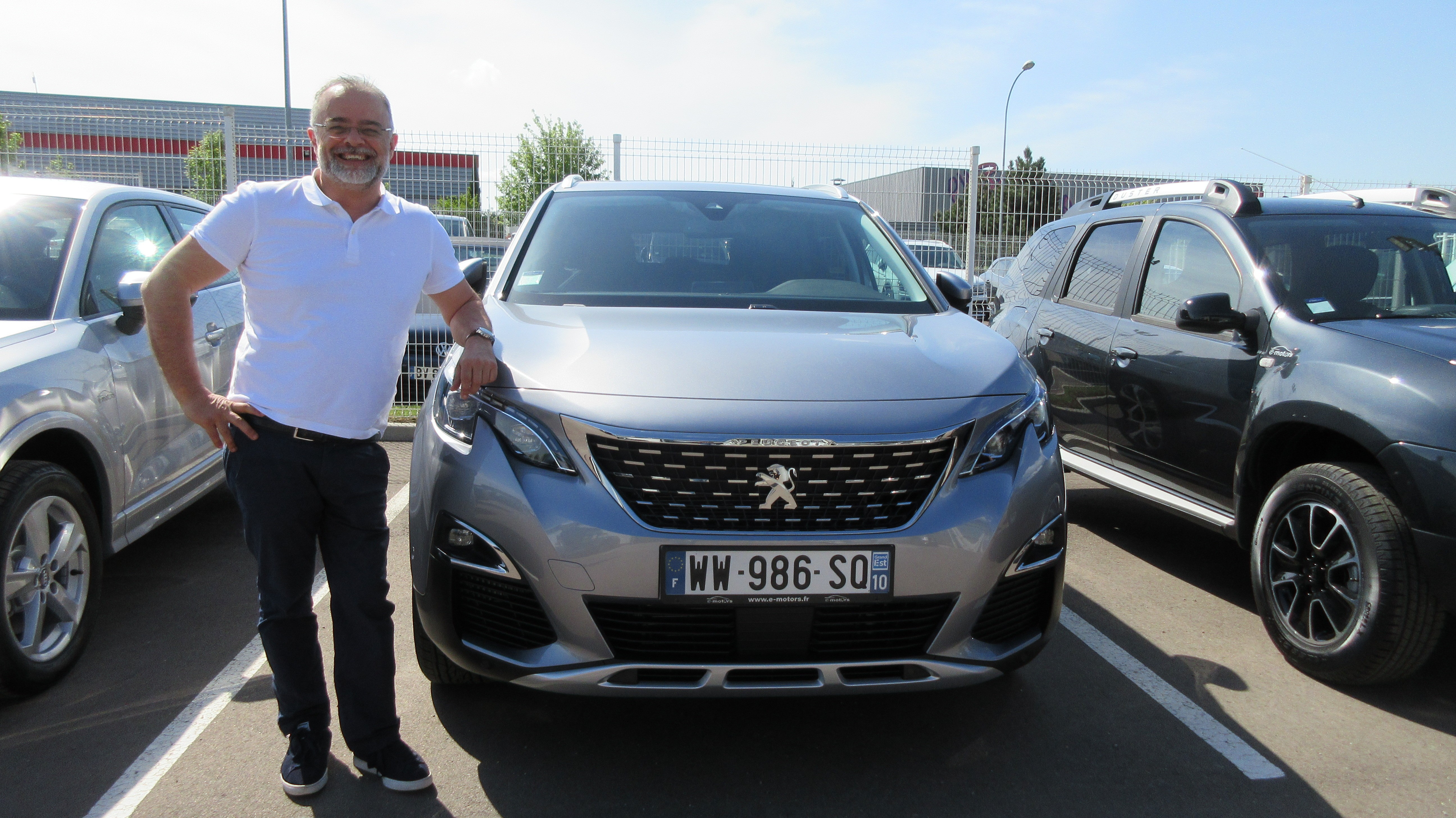 Avis-mandataire-auto-Emotors-Peugeot-3008-1-2-puretech-130ch-s-s-eat6-allure-5p.