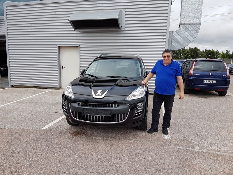 Avis-mandataire-auto-Emotors-Peugeot-4007-F-line-hdi-156-automatique-4x4-7places.