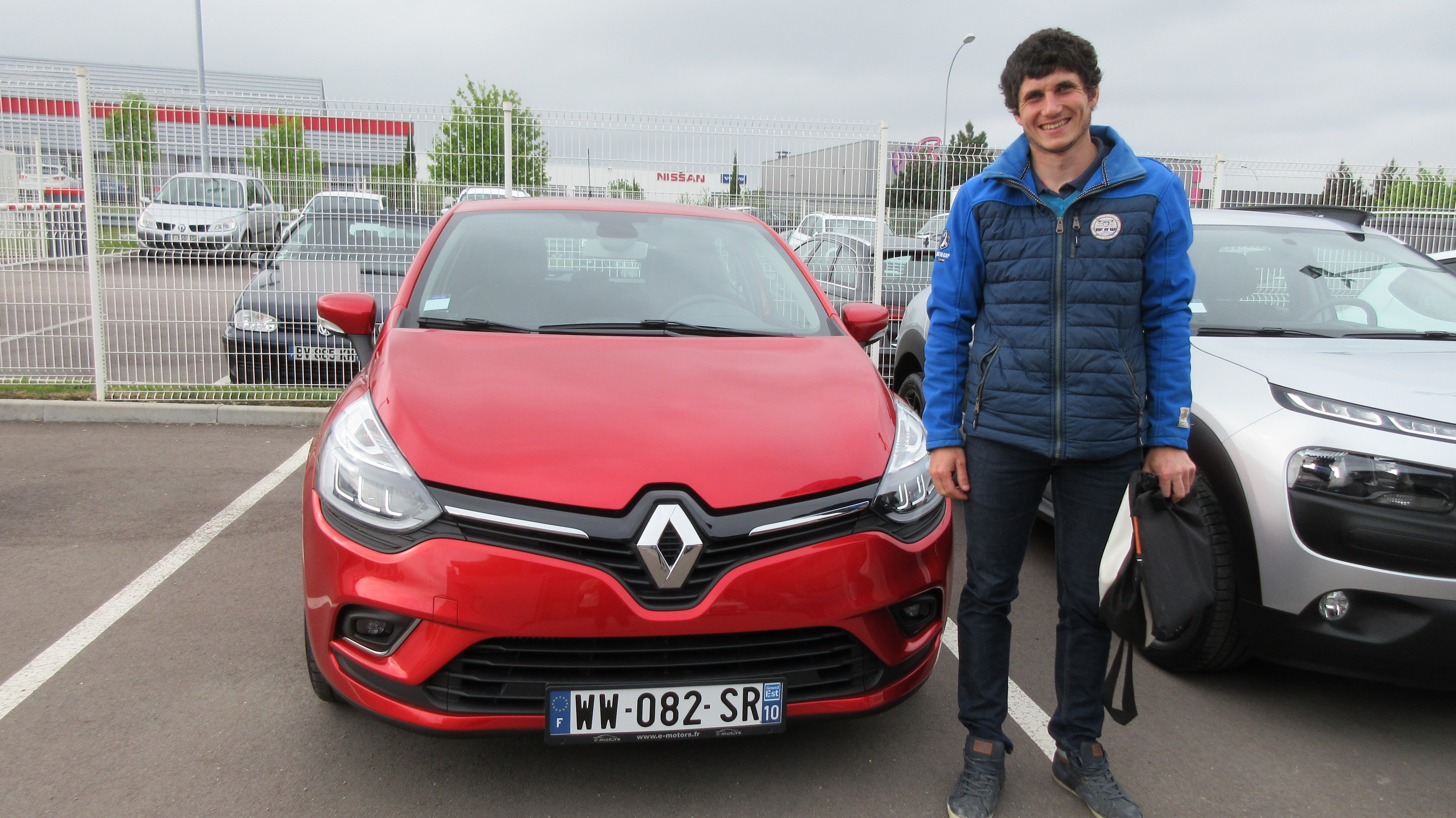 Avis-mandataire-auto-Emotors-Renault-Clio-Intens-dci-90-energy.