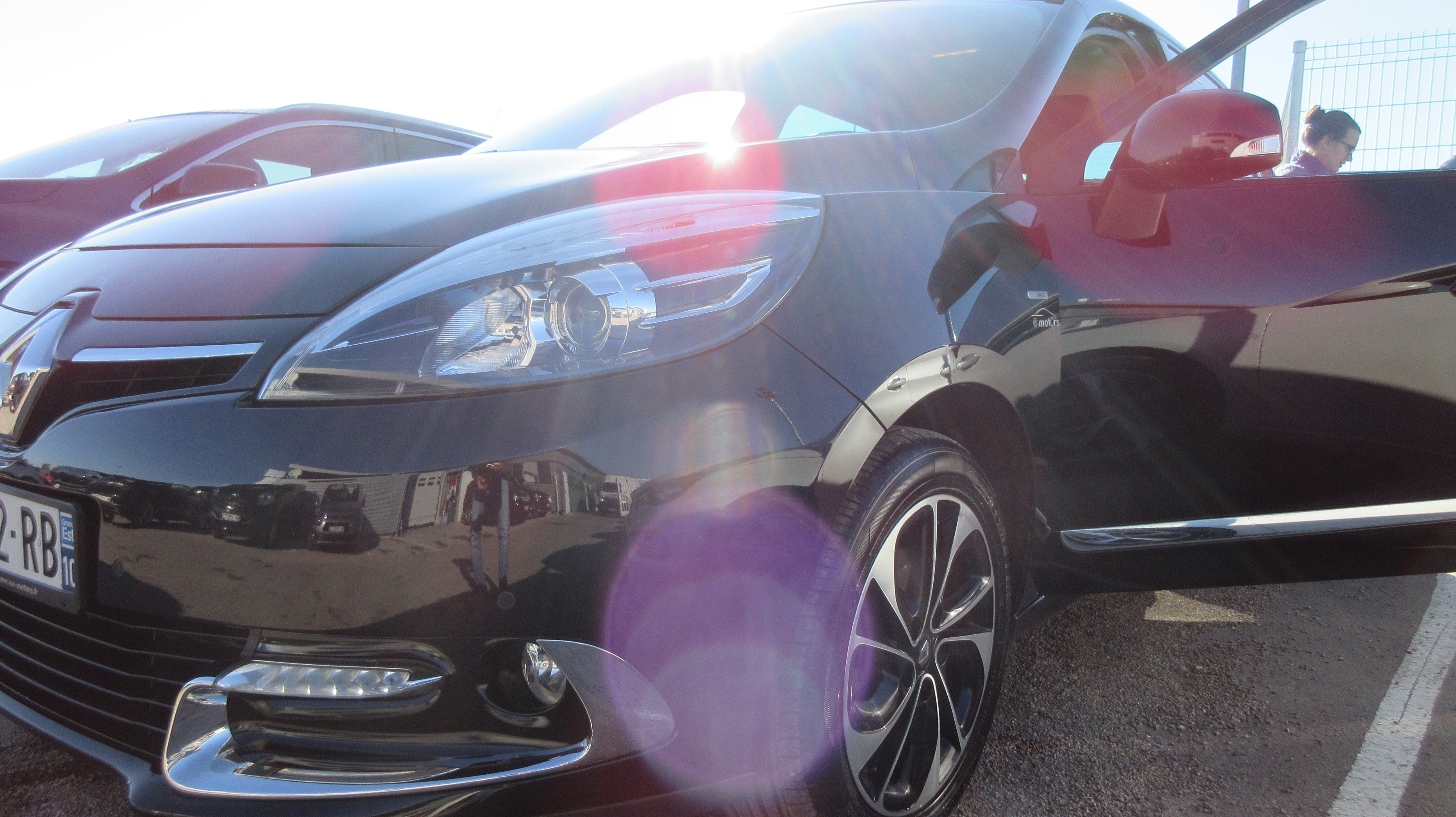 Avis-mandataire-auto-Emotors-Renault-Scenic-Bose-edition-dci-110.
