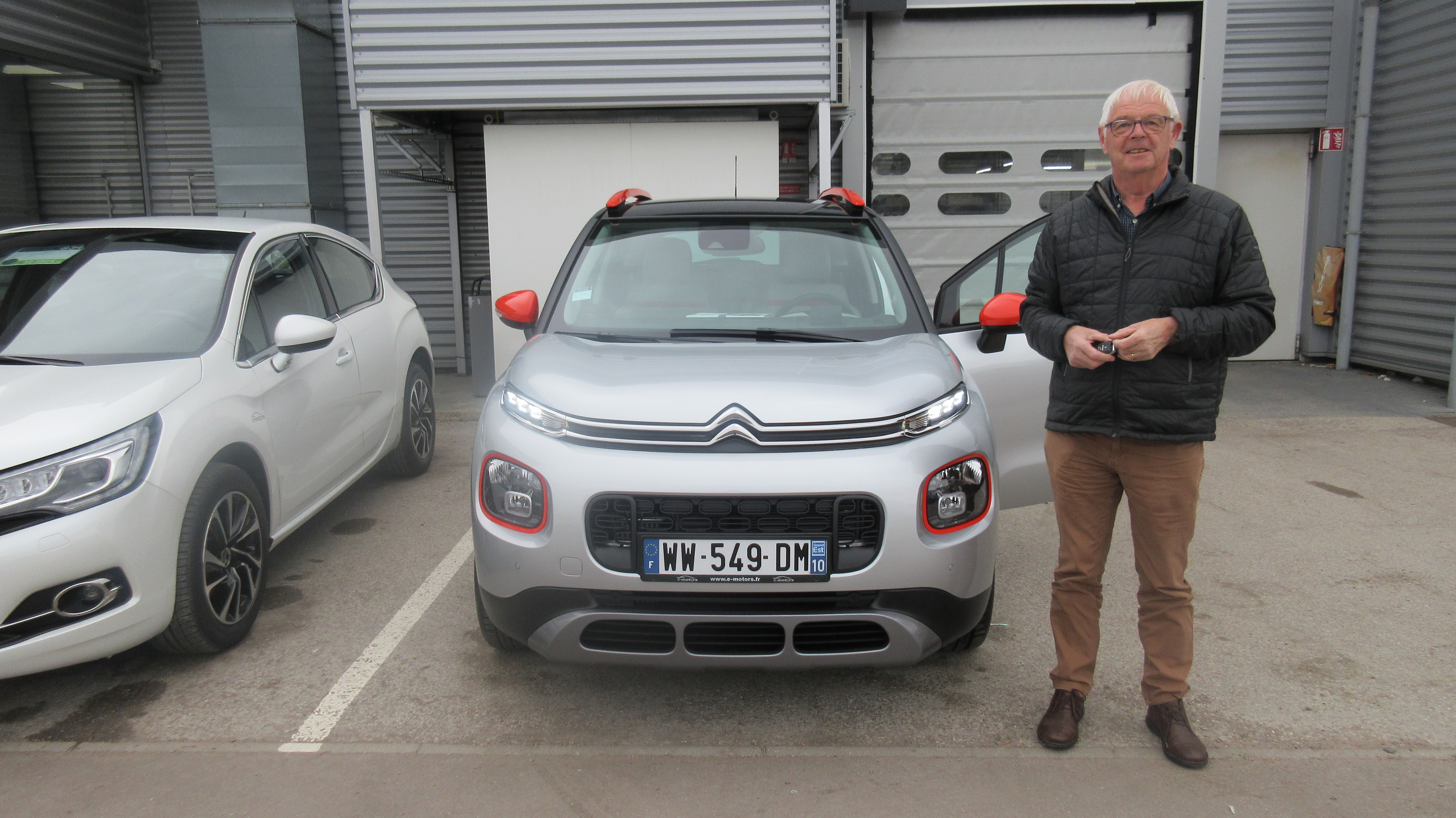 Avis-mandataire-auto-Emotors-Citroen-C3-aircross-Shine-bluehdi-100-plus-cam-ra.