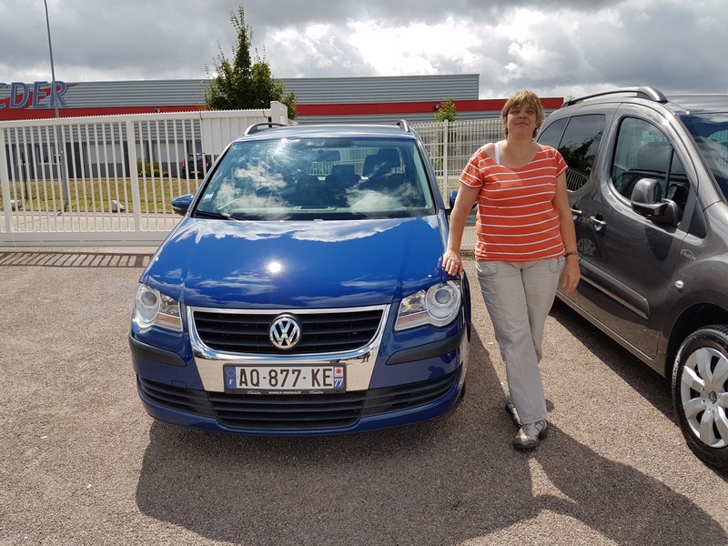 Avis-mandataire-auto-Emotors-Volkswagen-Touran-Concept-tdi-90.