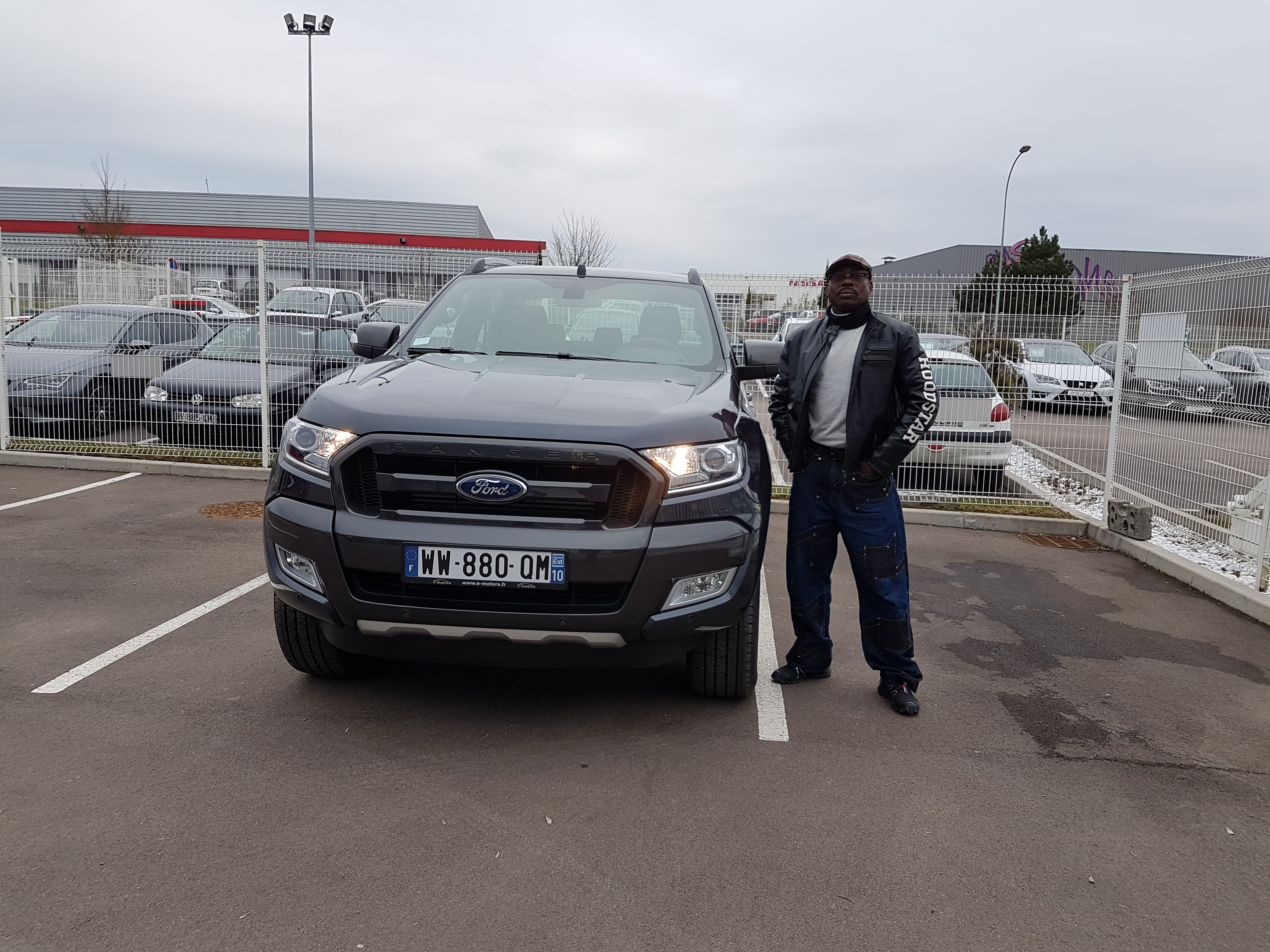 Avis-mandataire-auto-Emotors-Ford-Ranger-Double-cabine-wildtrak-tdci-200-4x4-automatique.