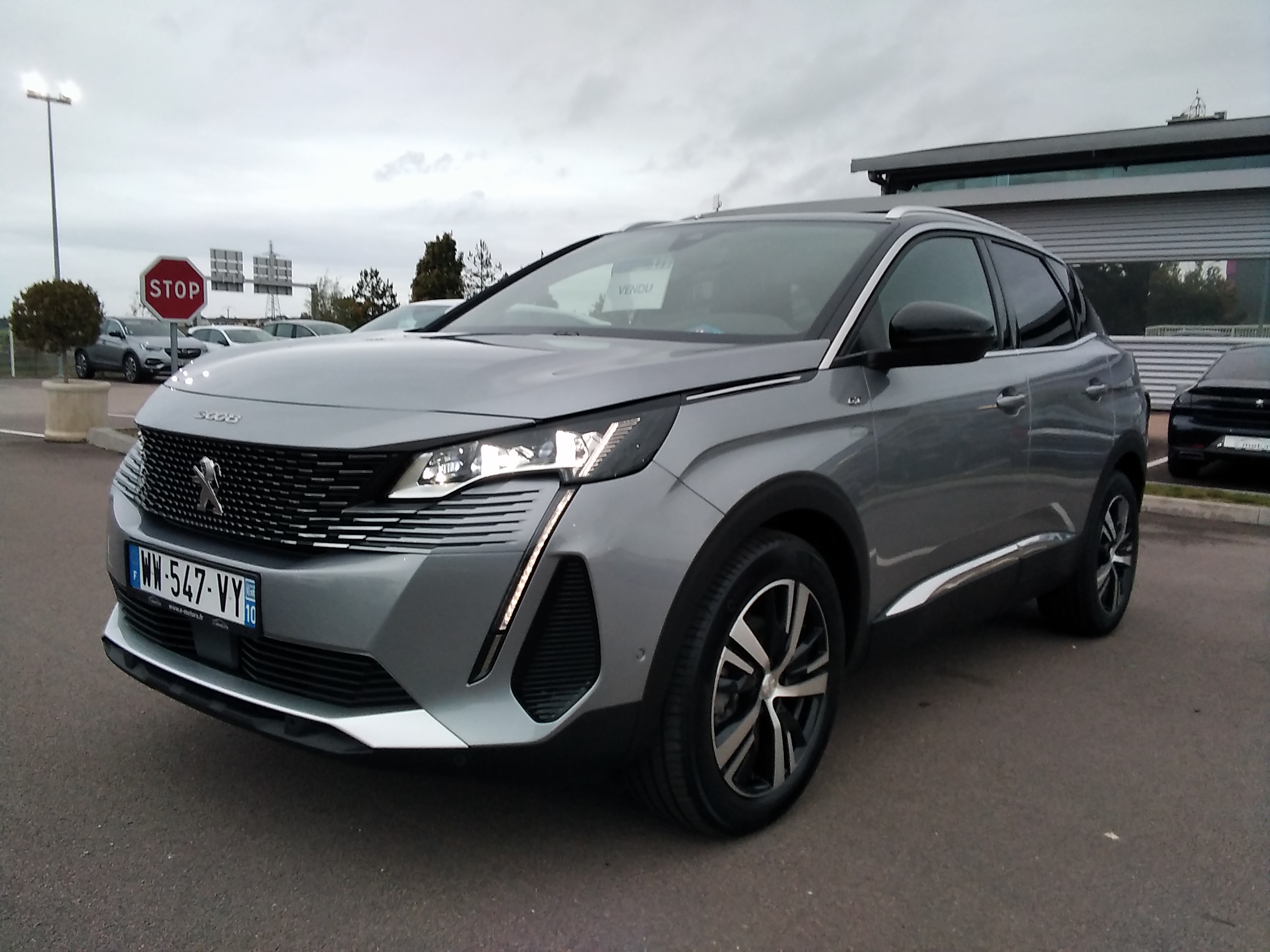 Avis-mandataire-auto-Emotors-Peugeot-3008-Bluehdi-130-eat8-gt-plus-hml.