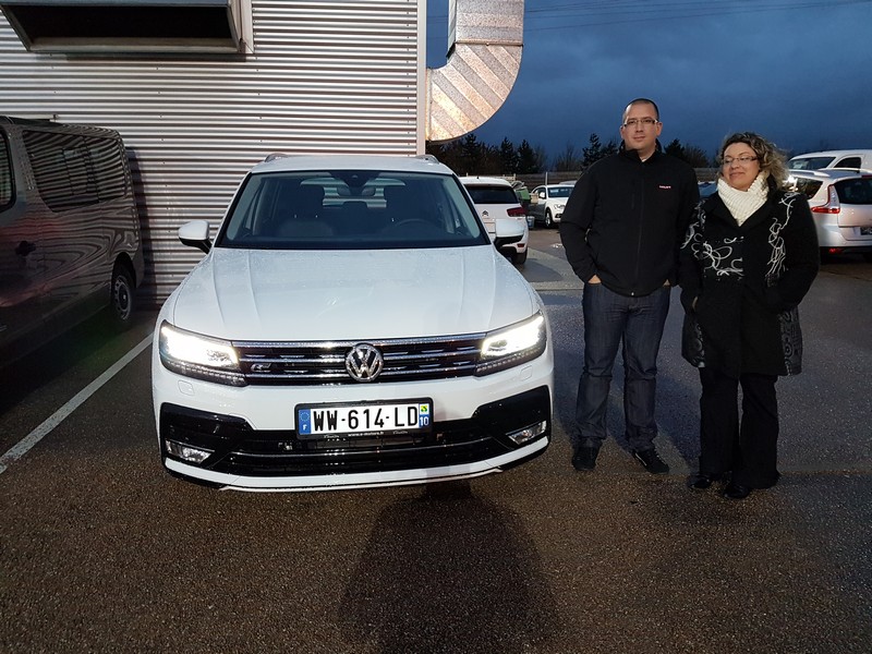 Avis-mandataire-auto-Emotors-Volkswagen-Tiguan-2-confortline-tdi-150-r-line.