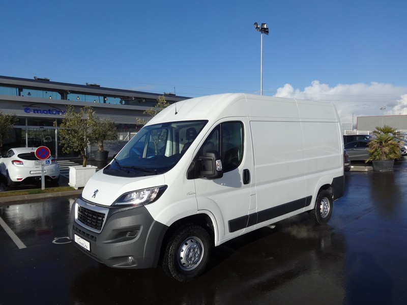 Avis-mandataire-auto-Emotors--Peugeot-boxer-fg-tol-335-l2h2-pack-cd-clim-hdi-130-.
