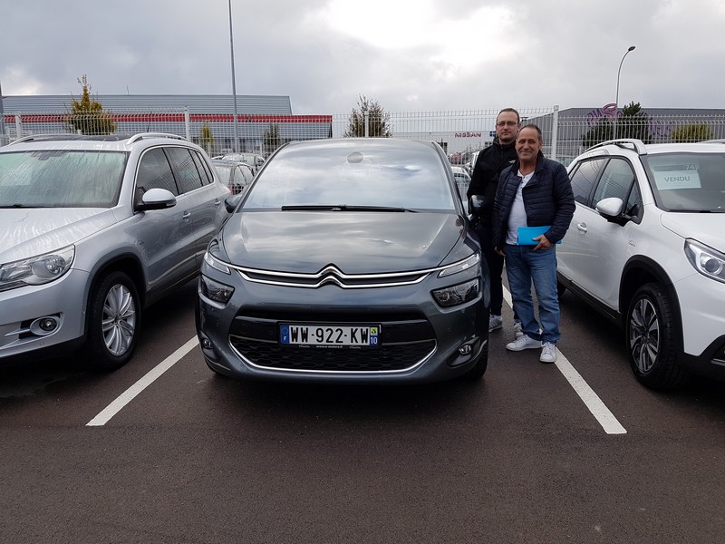 Avis-mandataire-auto-Emotors-Citroen-C4-picasso-Exclusive-bluehdi-150-eat6-plus-x-non.