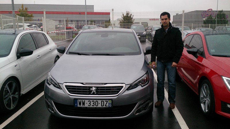 Avis-mandataire-auto-Emotors--Peugeot-308-gt-line-puretech-130-plus-toit-vitr-.