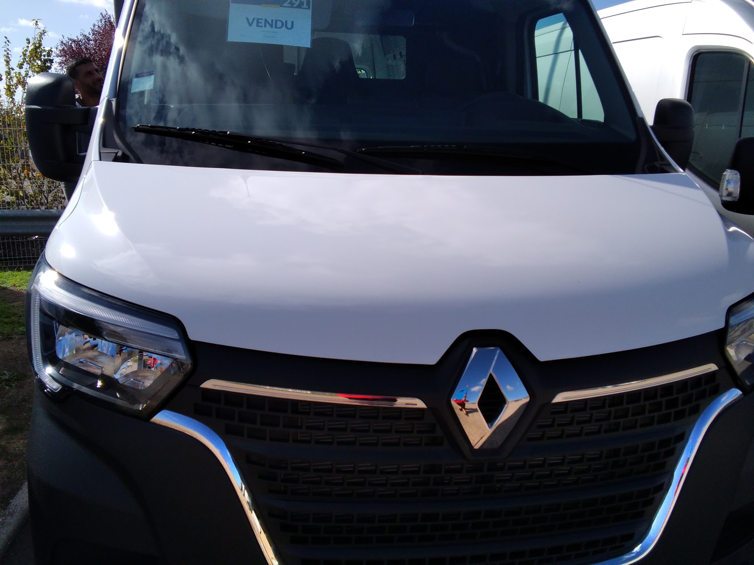 Avis-mandataire-auto-Emotors-Renault-Master-fourgon-Confort-3t5-l3h2-bluedci-150.