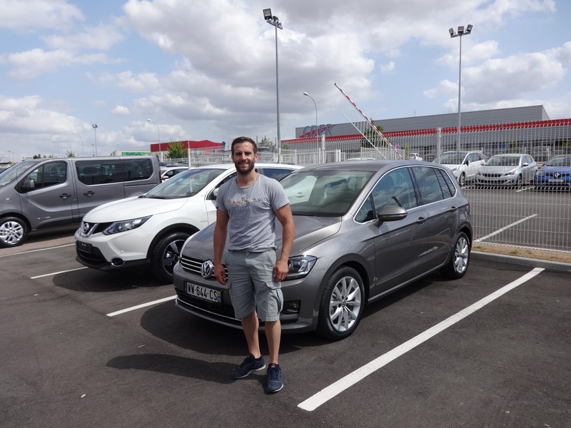 Avis-mandataire-auto-Emotors--Volkswagen-golf-sportsvan-carat-tdi-110-plus-x-non-.