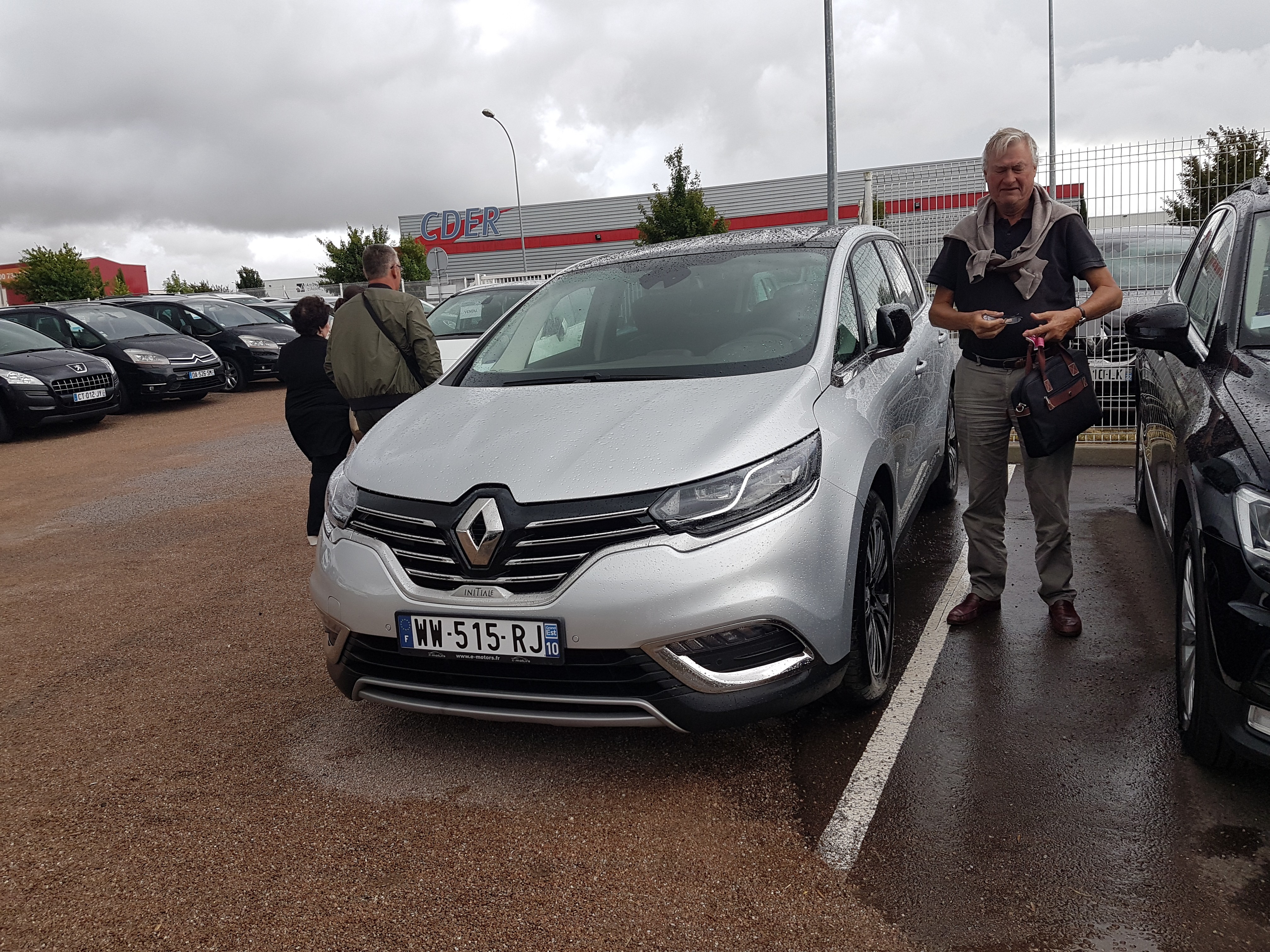 Avis-mandataire-auto-Emotors-Renault-Espace-Initiale-paris-dci-160-edc-energy.