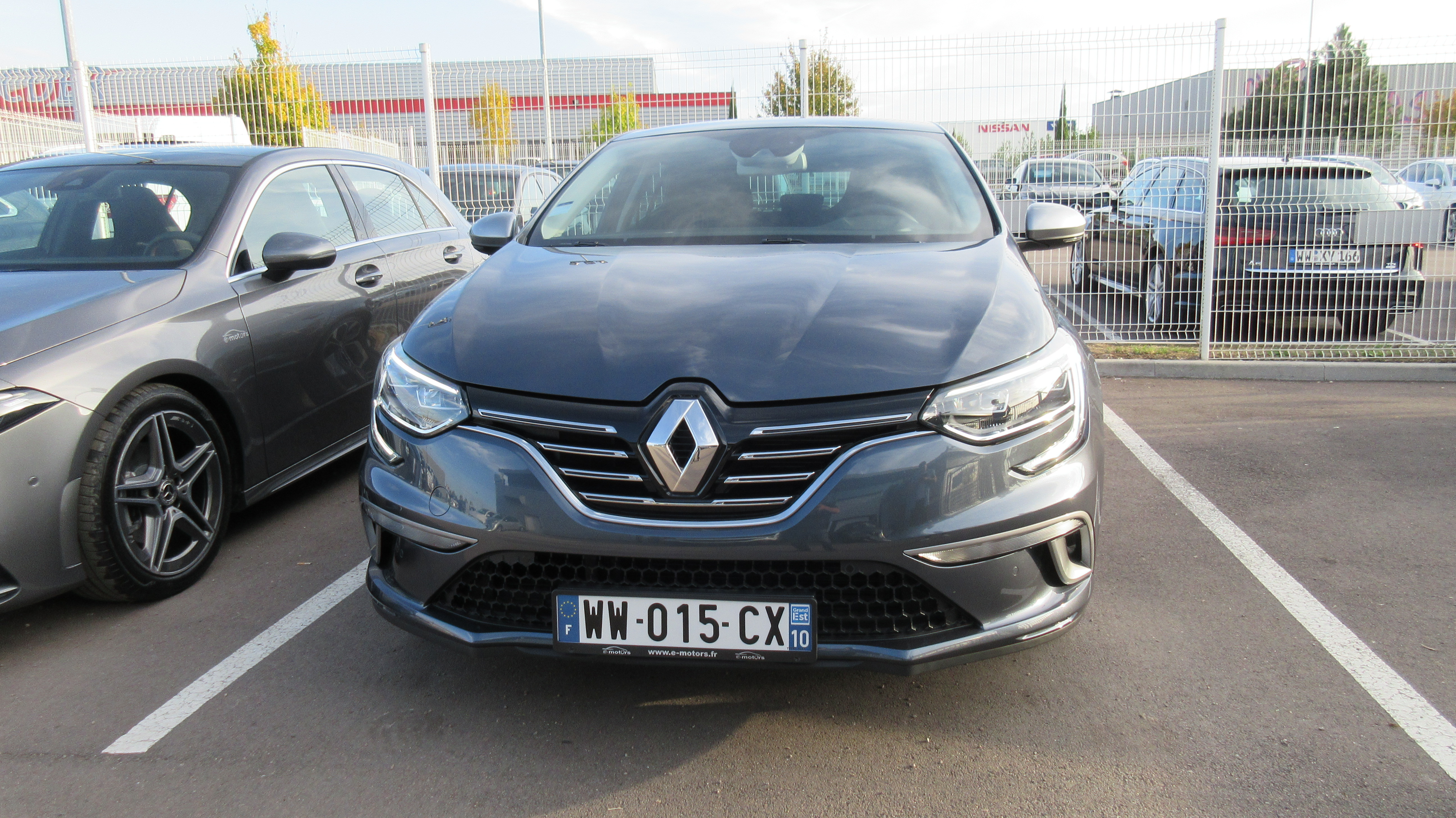 Avis-mandataire-auto-Emotors-Renault-Megane-iv-berline-M-gane-iv-berline-intens-tce-130-energy-plus-pack-gt-line.