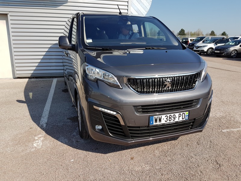Avis-mandataire-auto-Emotors-Peugeot-Traveller-Standard-1-6-bluehdi-115ch-s-s-bvm6-active-8-places.