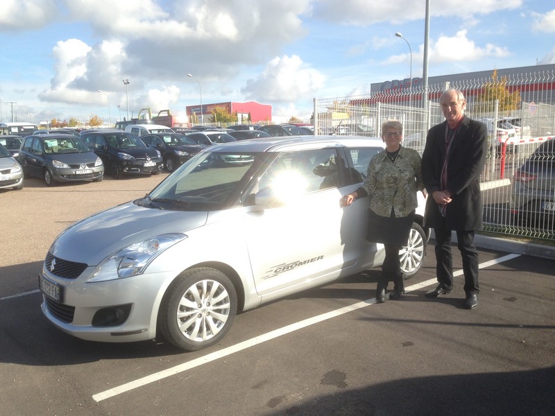 Avis-mandataire-auto-Emotors--Suzuki-swift-pack-1-2-vvt-94-3portes-.