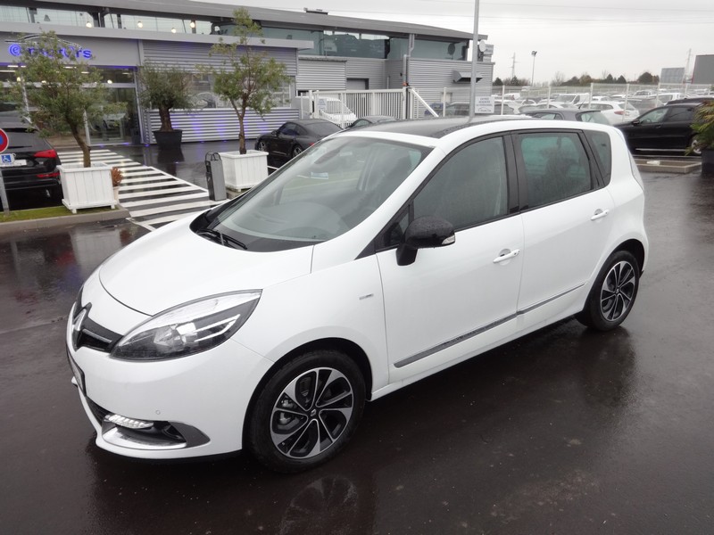 Avis-mandataire-auto-Emotors--Scenic-iii-bose-.