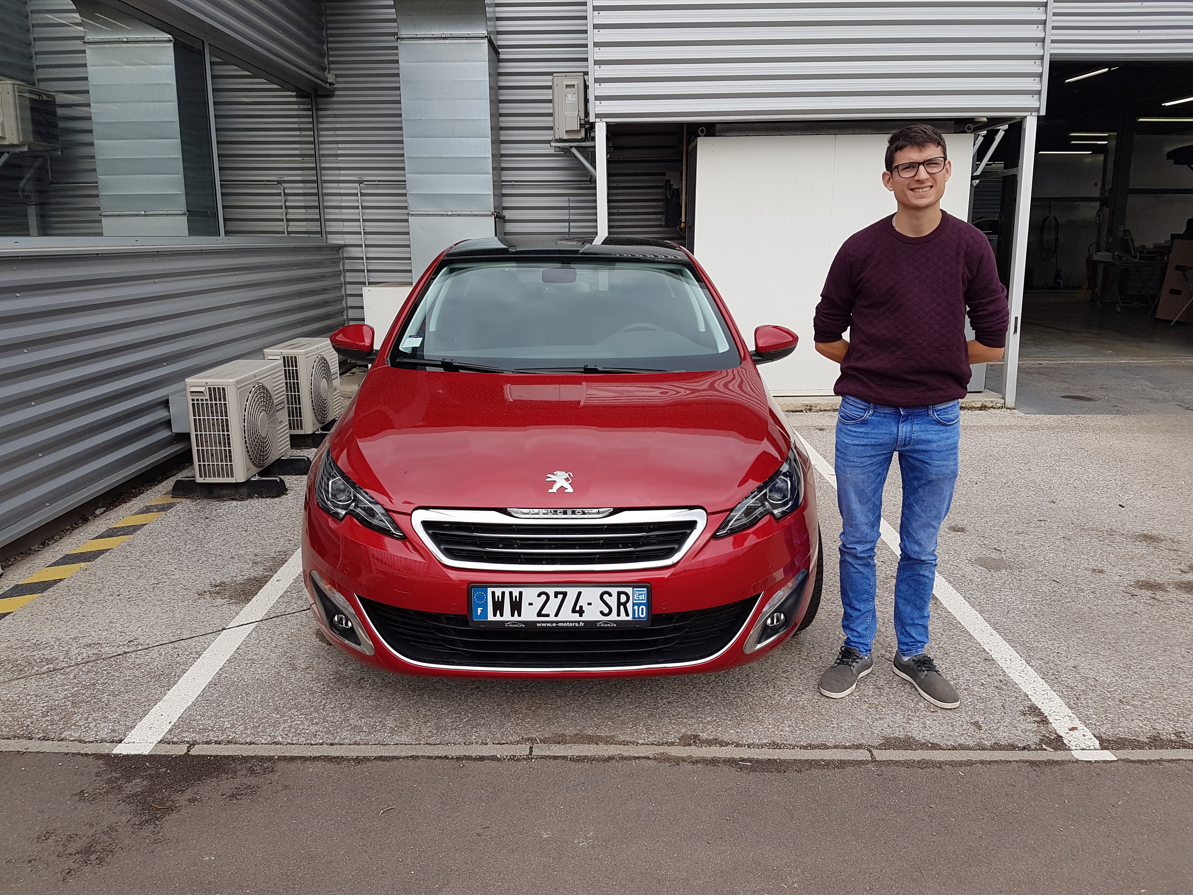 Avis-mandataire-auto-Emotors-Peugeot-308-Allure-puretech-130-plus-jantes-17.