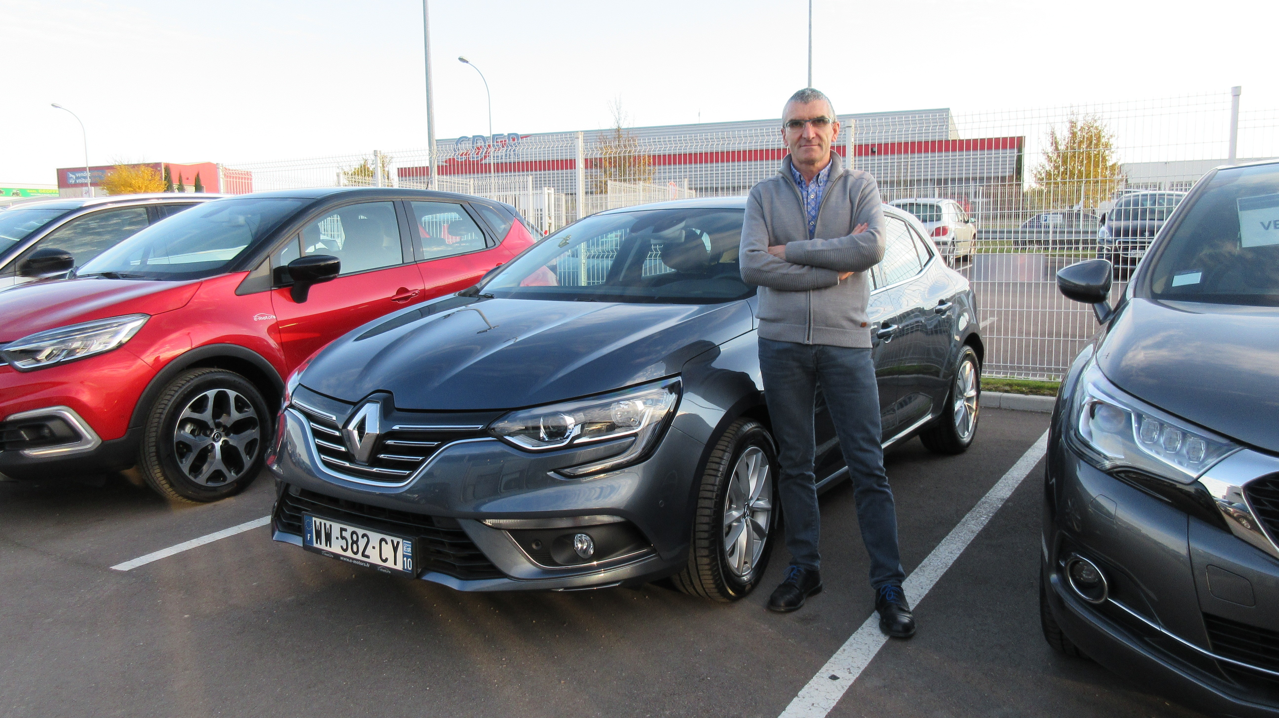 Avis-mandataire-auto-Emotors-Renault-Megane-iv-berline-M-gane-iv-berline-intens-dci-110-energy-edc.