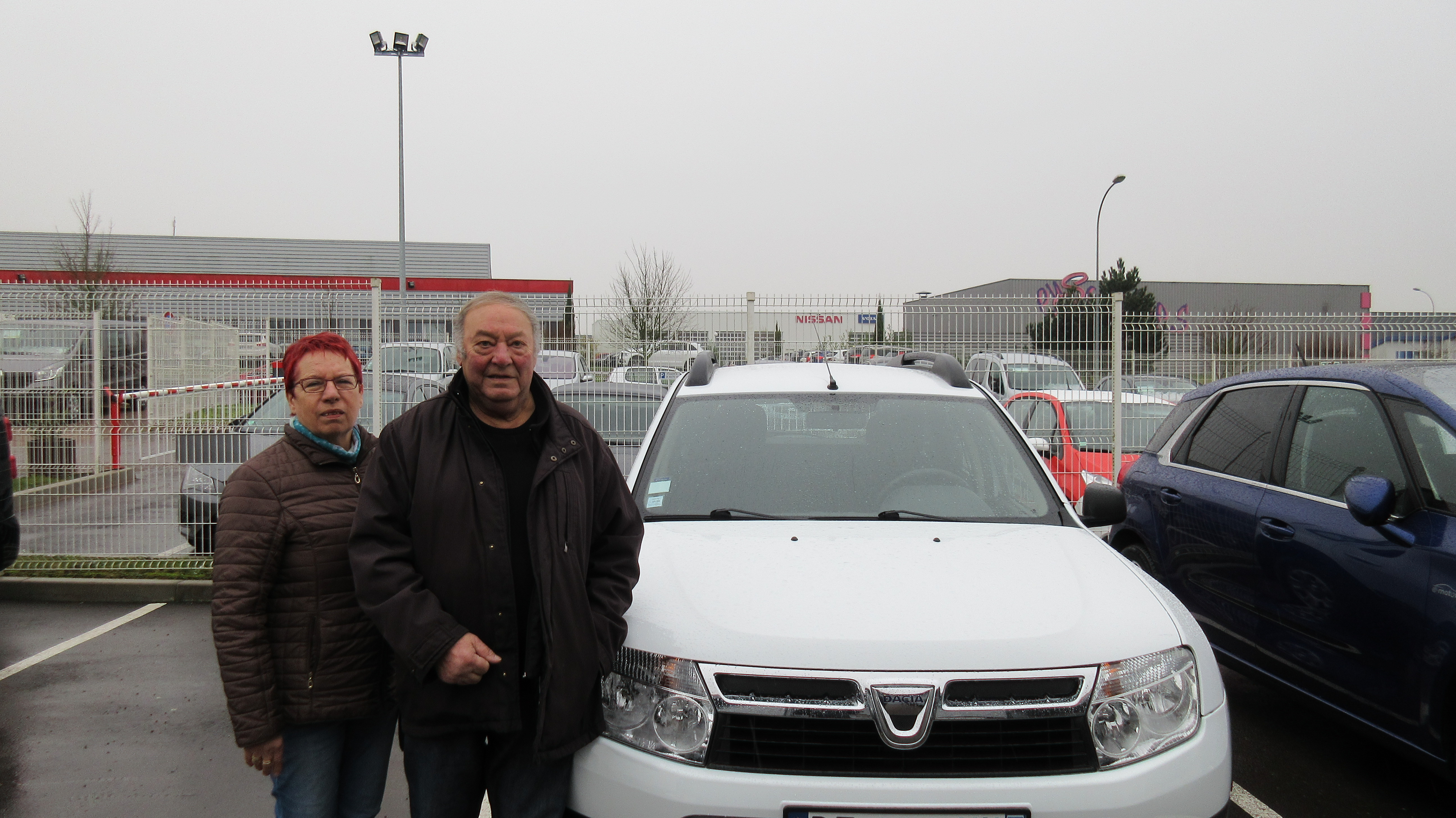 Avis-mandataire-auto-Emotors-Dacia-Duster-1-5-dci-90-4x2-eco2-laur-ate-5p.