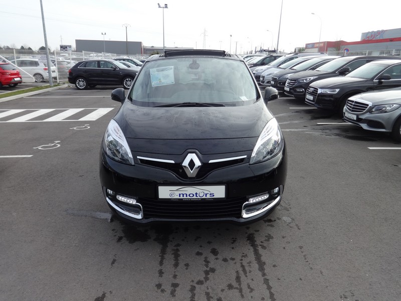 Avis-mandataire-auto-Emotors-Renault-Scenic-Iii-bose-dci-110-edc.