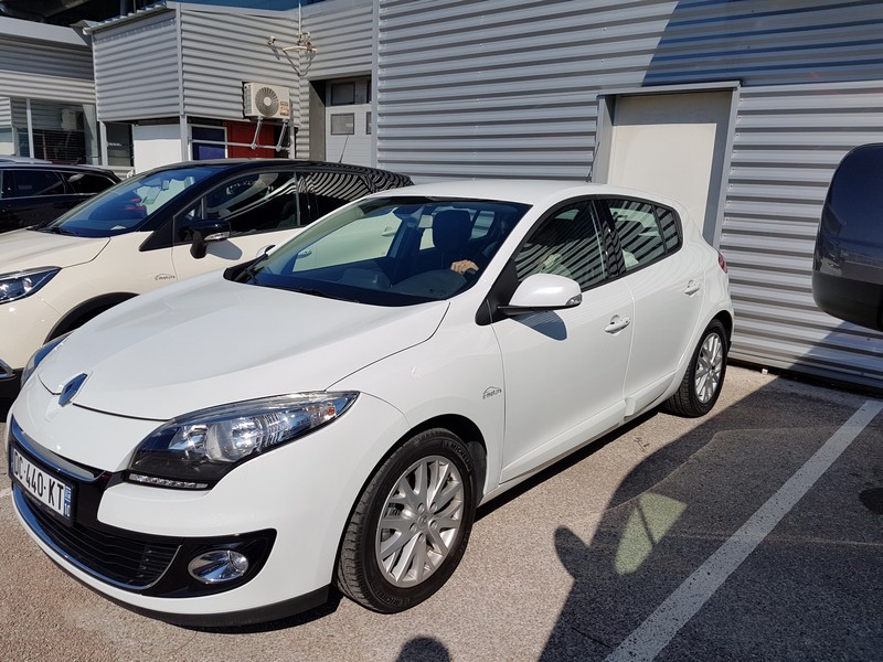 Avis-mandataire-auto-Emotors-Renault-Megane-iii-berline-M-gane-iii-zen-dci-110.