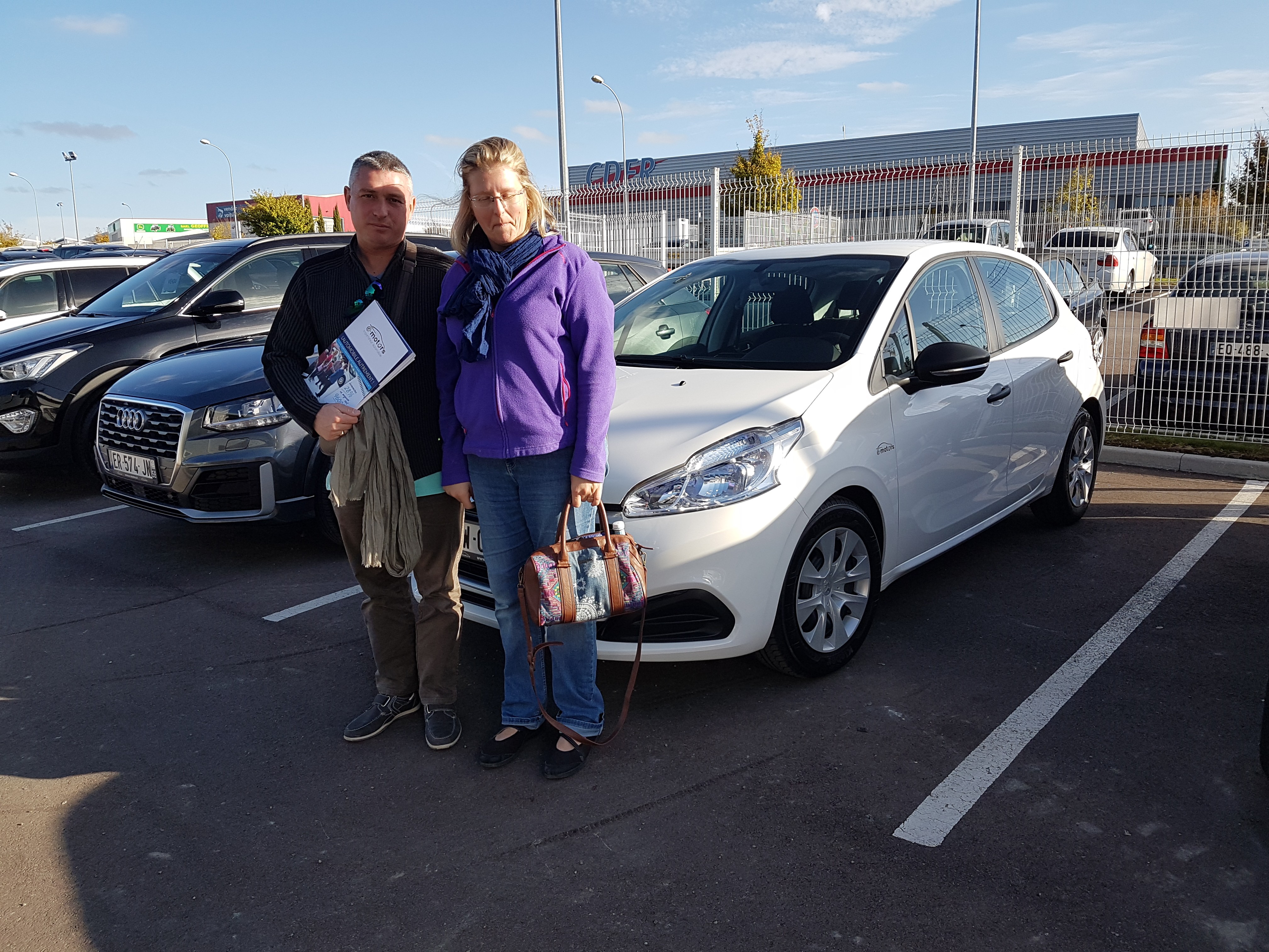 Avis-mandataire-auto-Emotors-Peugeot-208-Access-puretech-68-5p.