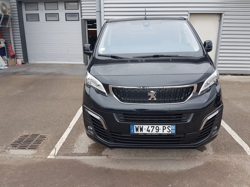 Avis-mandataire-auto-Emotors-Peugeot-Traveller-Standard-2-0-bluehdi-150ch-s-s-bvm6-active-8-places.