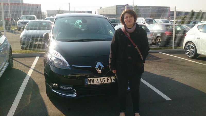 Avis-mandataire-auto-Emotors--Renault-scenic-iii-bose-dci-110-energy-.