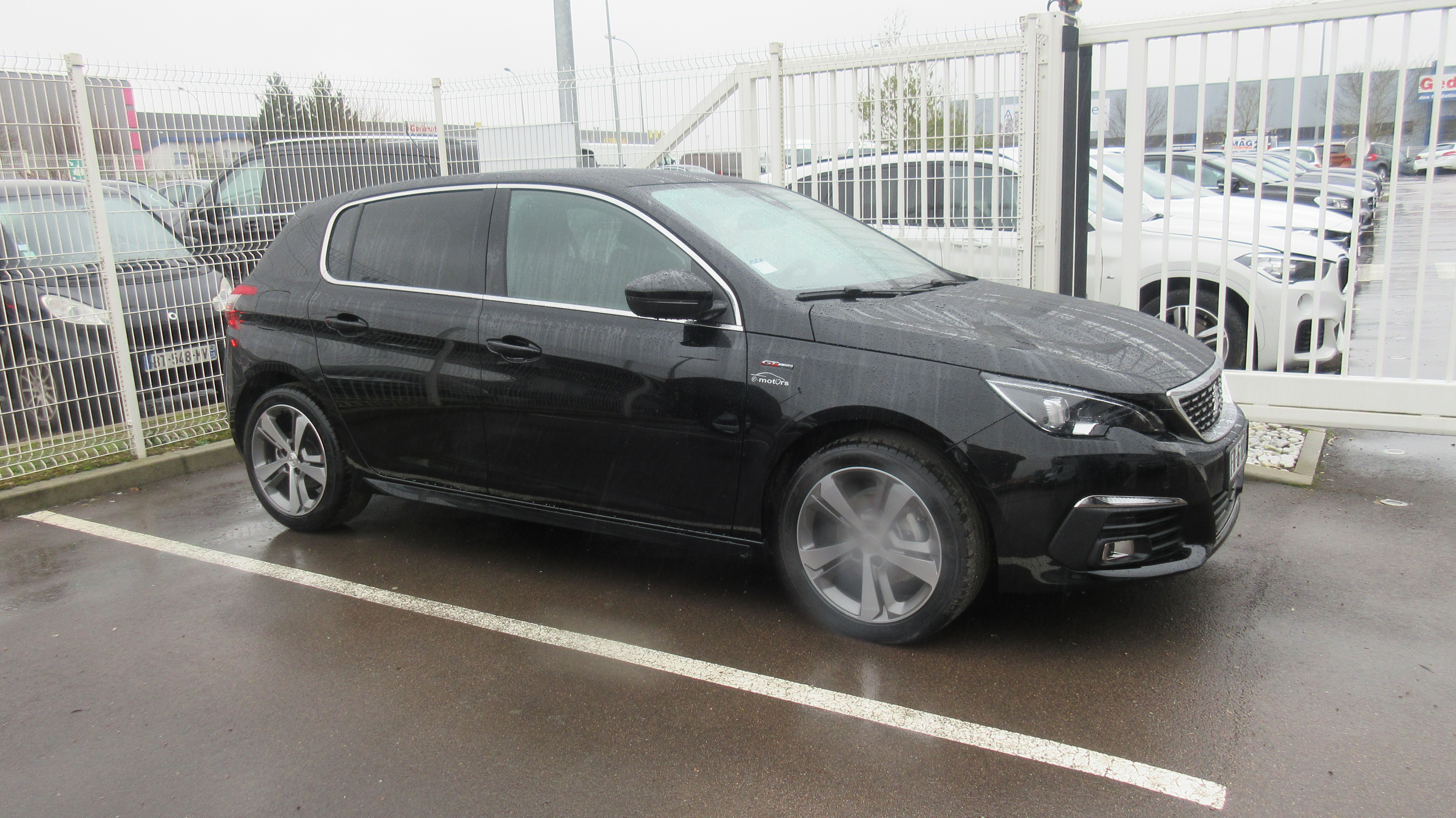 Avis-mandataire-auto-Emotors-Peugeot-308-Gt-line-puretech-130-s-s.