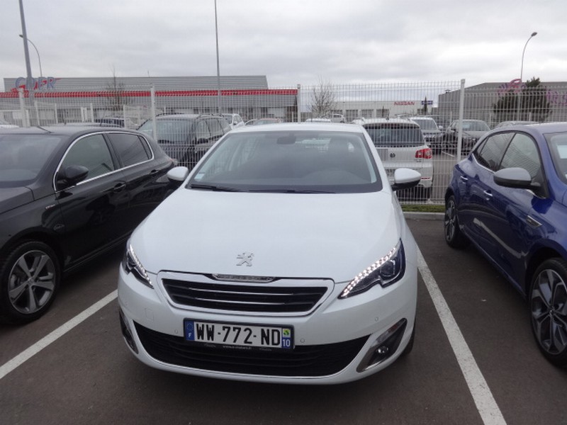 Avis-mandataire-auto-Emotors-Peugeot-308-Allure-bluehdi-120-plus-jantes-17.