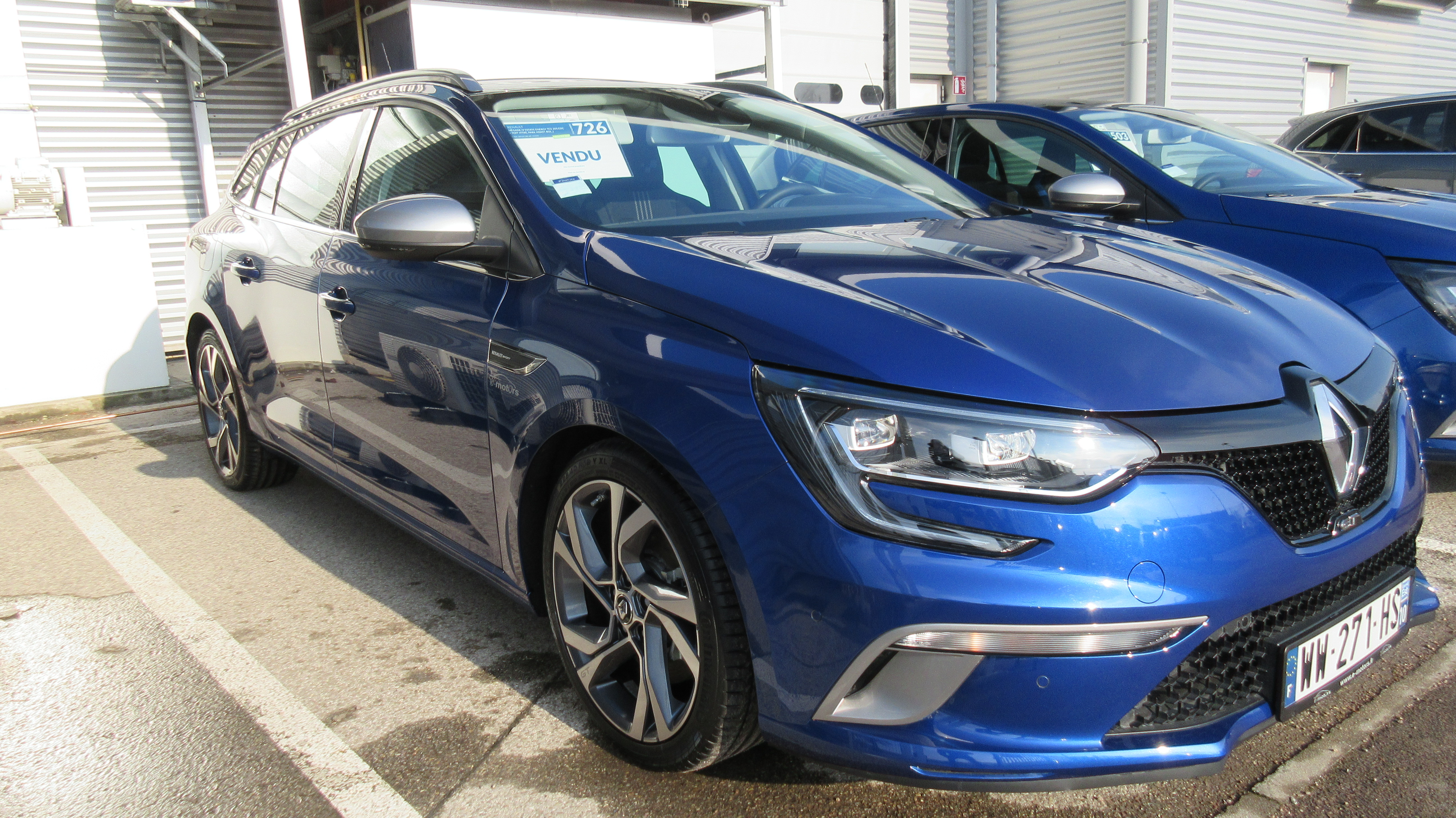 Avis-mandataire-auto-Emotors-Renault-Megane-iv-estate-M-gane-iv-estate-energy-tce-205-edc-plus-toit-vitr-park-assist-bose.
