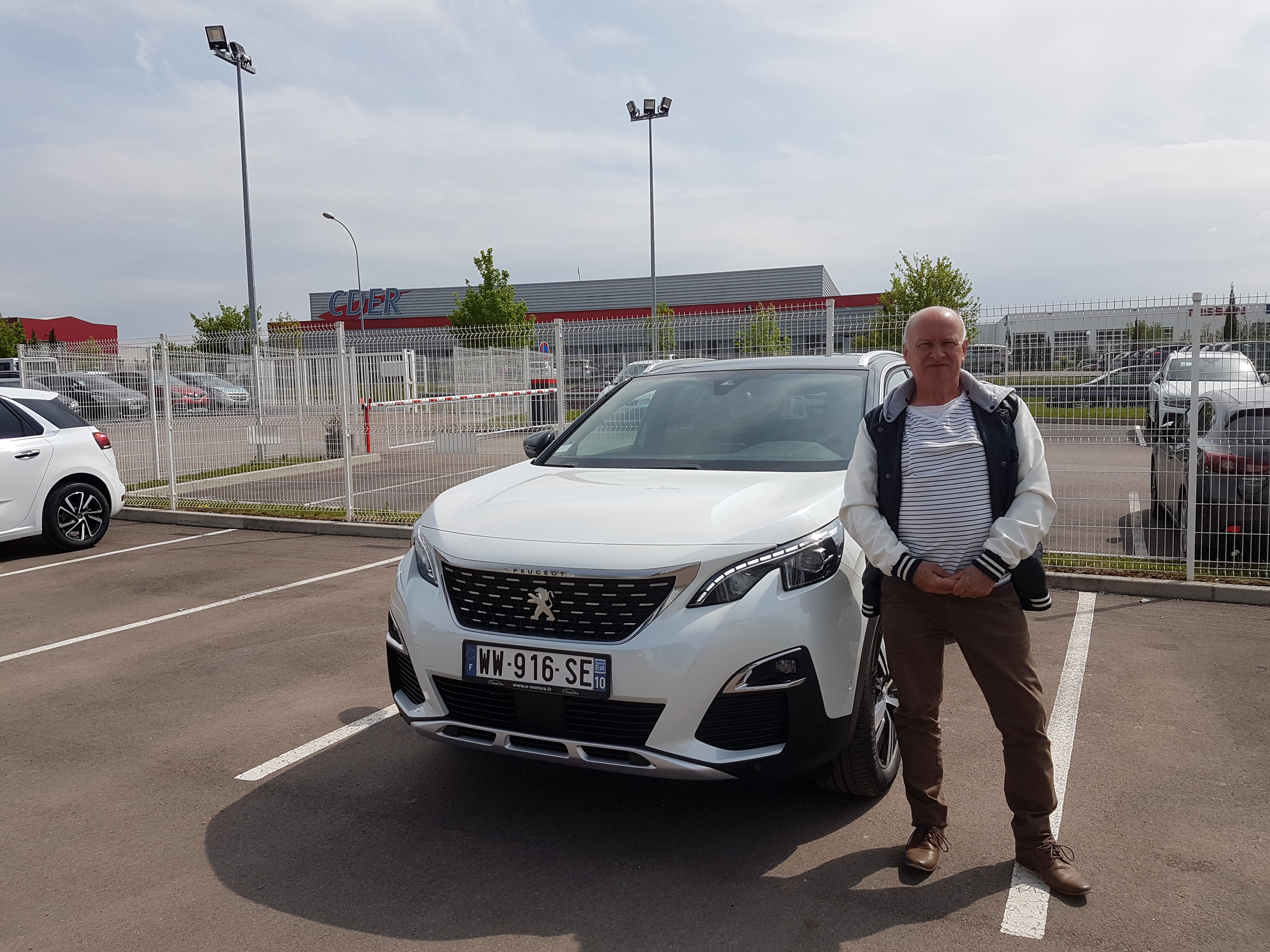 Avis-mandataire-auto-Emotors-Peugeot-3008-Gt-line-bluehdi-150-s-s.