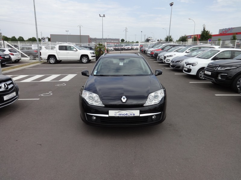 Avis-mandataire-auto-Emotors-Renault-Laguna-estate-Bose-edition-dci-150-plus-r-link.