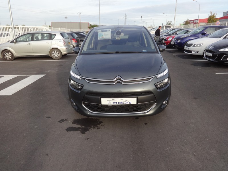 Avis-mandataire-auto-Emotors-Citroen-C4-picasso-Exclusive-hdi-138-bmp-plus-ja-17.