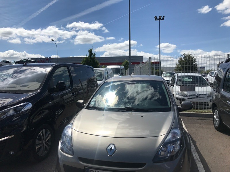 Avis-mandataire-auto-Emotors-Renault-Clio-Iii-exception-1-6-110-automatique-5portes.