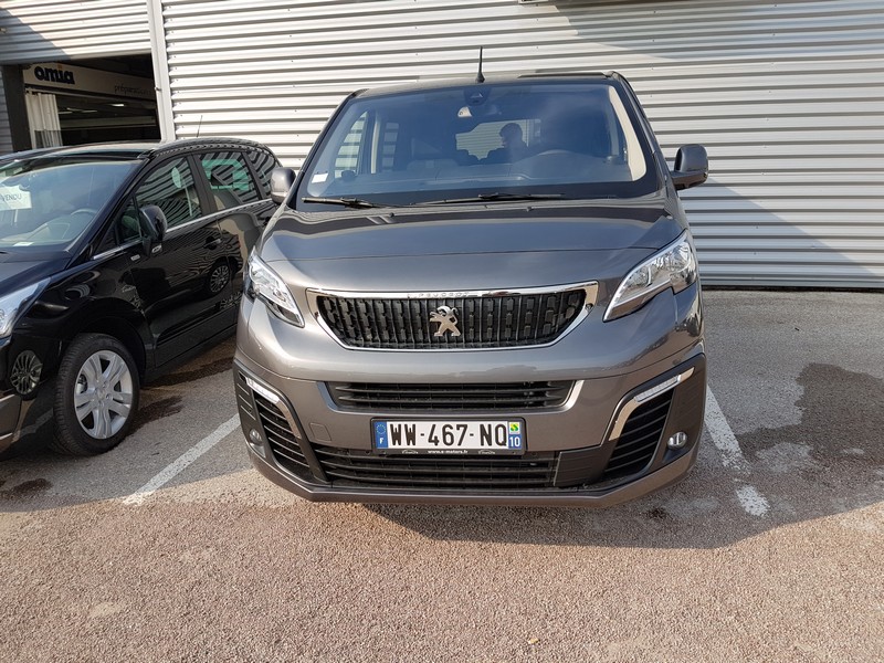 Avis-mandataire-auto-Emotors-Peugeot-Traveller-Standard-2-0-bluehdi-150ch-s-s-bvm6-active-8-places.