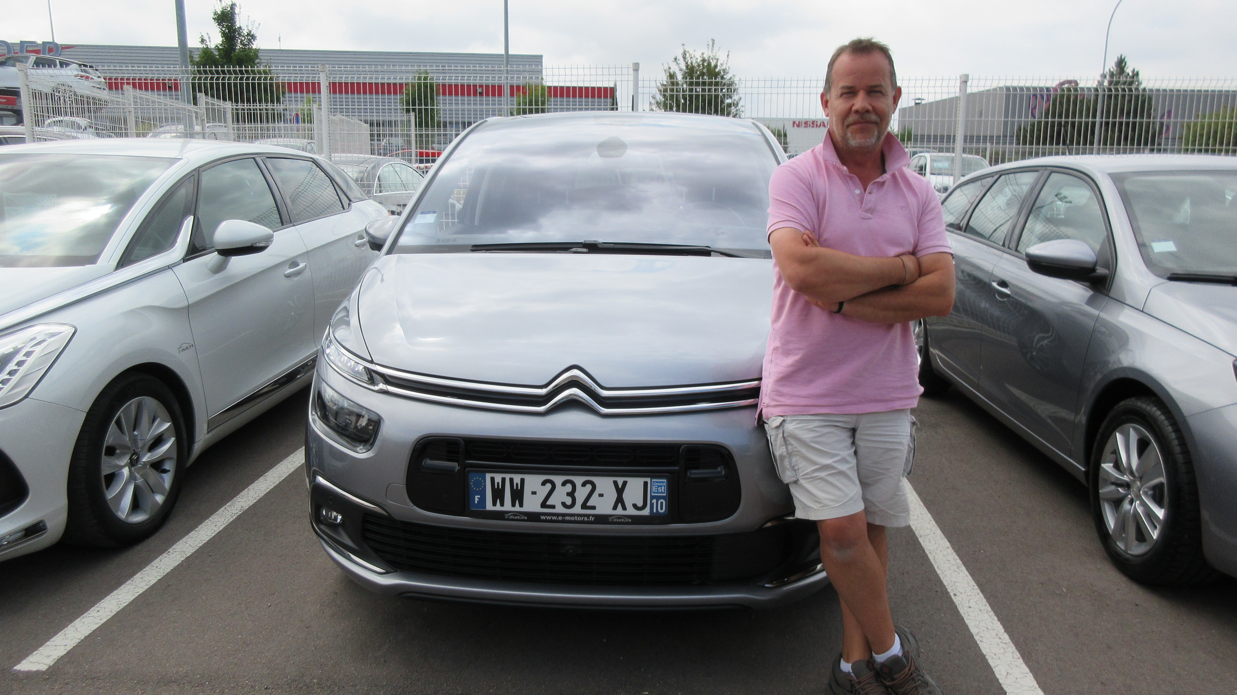 Avis-mandataire-auto-Emotors-Citroen-C4-picasso-Shine-bluehdi-120-s-s-eat6.