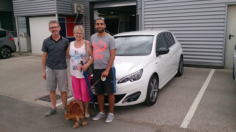 Avis-mandataire-auto-Emotors--Peugeot-308-gt-line-bluehdi-150-.