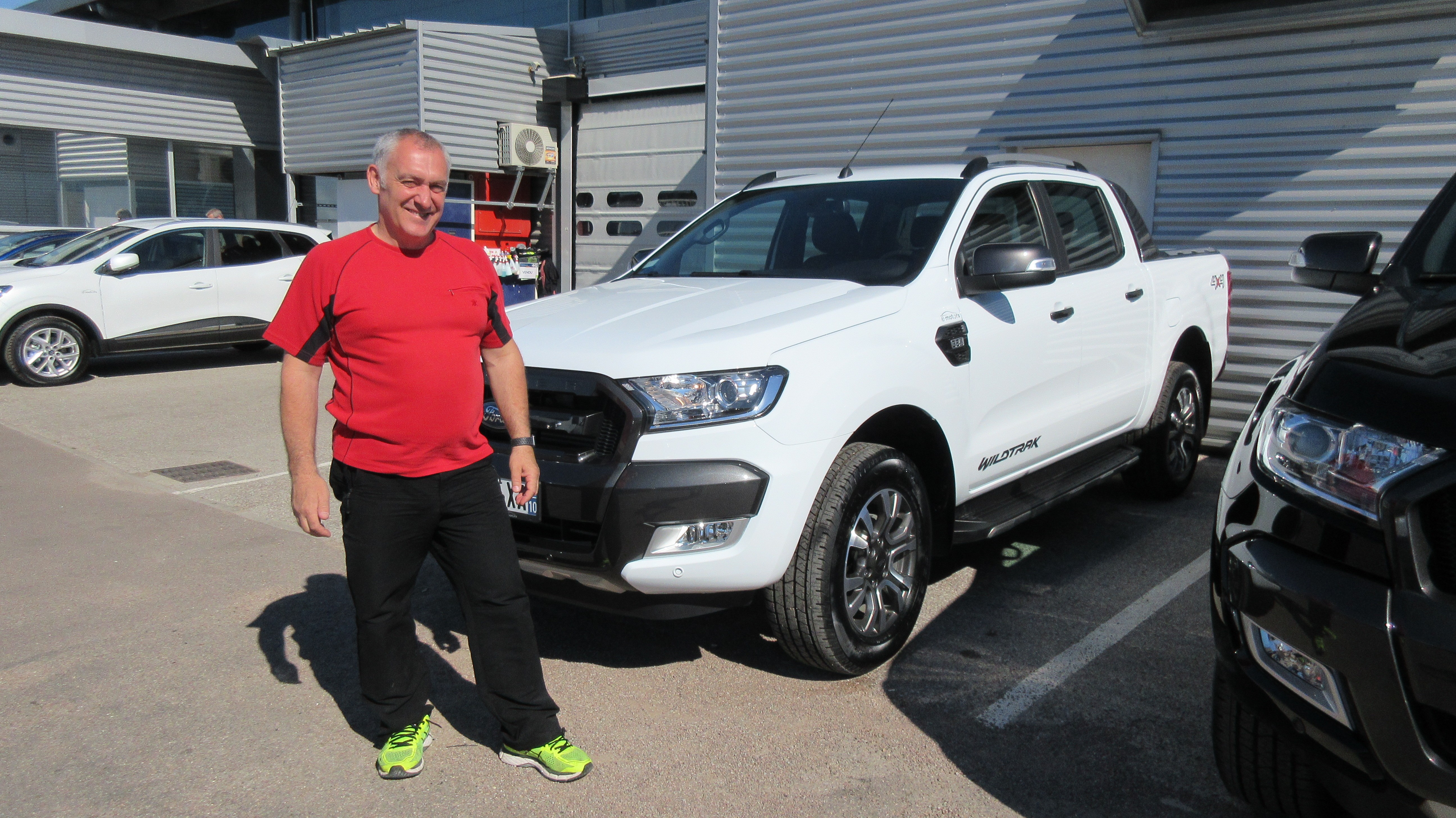 Avis-mandataire-auto-Emotors-Ford-Ranger-Double-cabine-wildtrak-tdci-200-4x4-automatique.