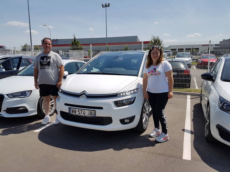 Avis-mandataire-auto-Emotors-Citroen-Grand-c4-picasso-Exclusive-bluehdi-150-s-s.