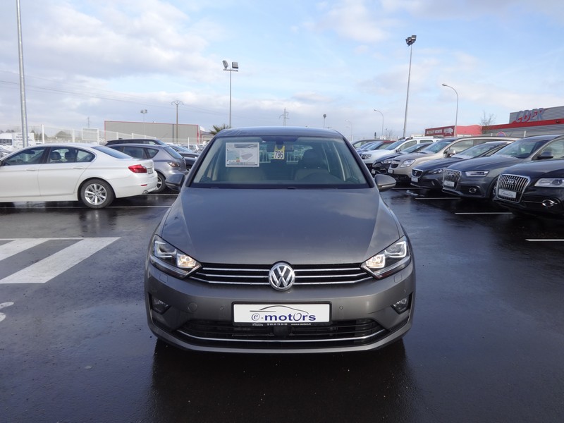 Avis-mandataire-auto-Emotors--Volkswagen-golf-sw-carat-r-line-tdi-150-plus-x-non-.