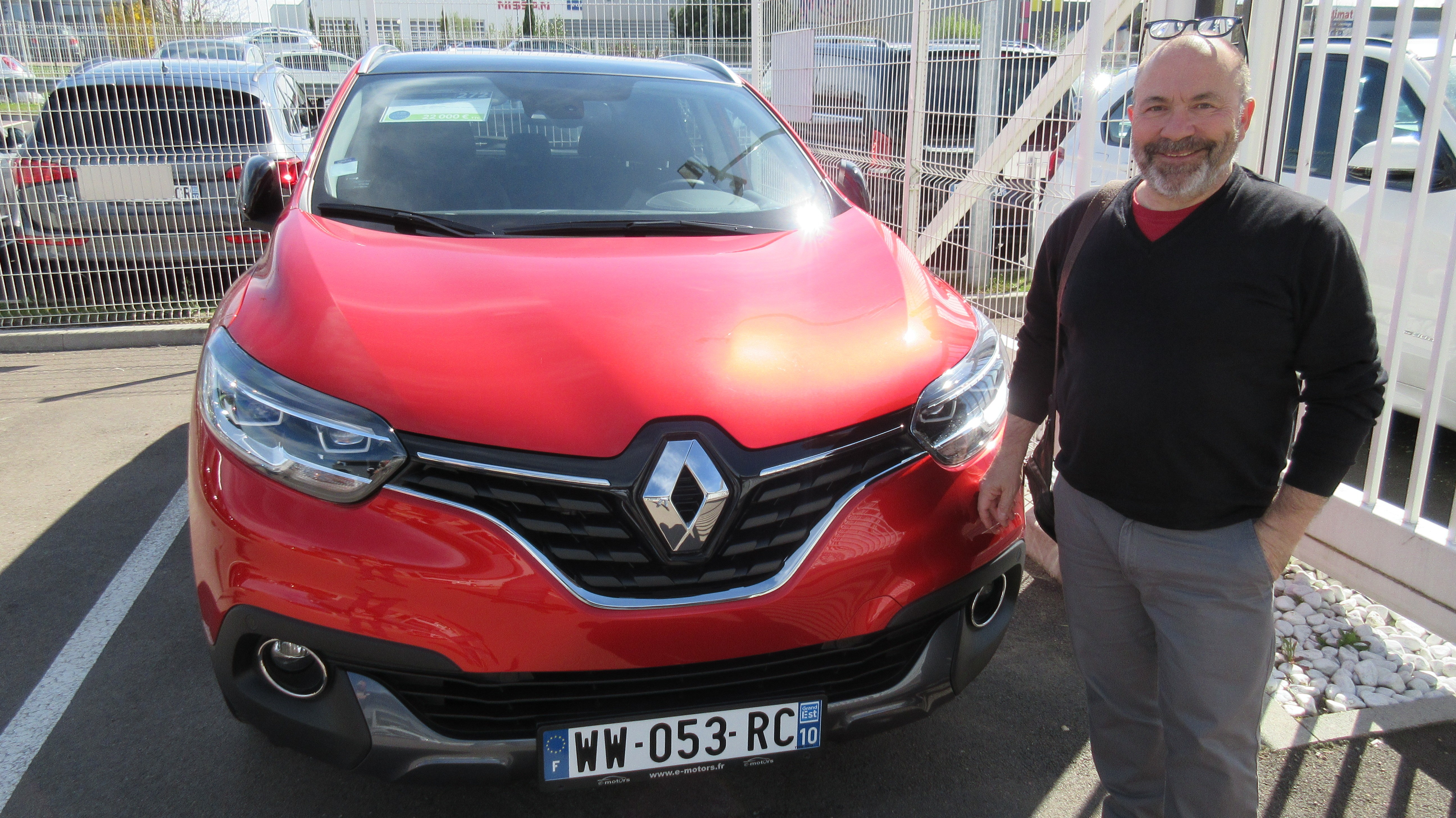 Avis-mandataire-auto-Emotors-Renault-Kadjar-Intens-tce-165-4x2-plus-toit-vitr-s-bose.