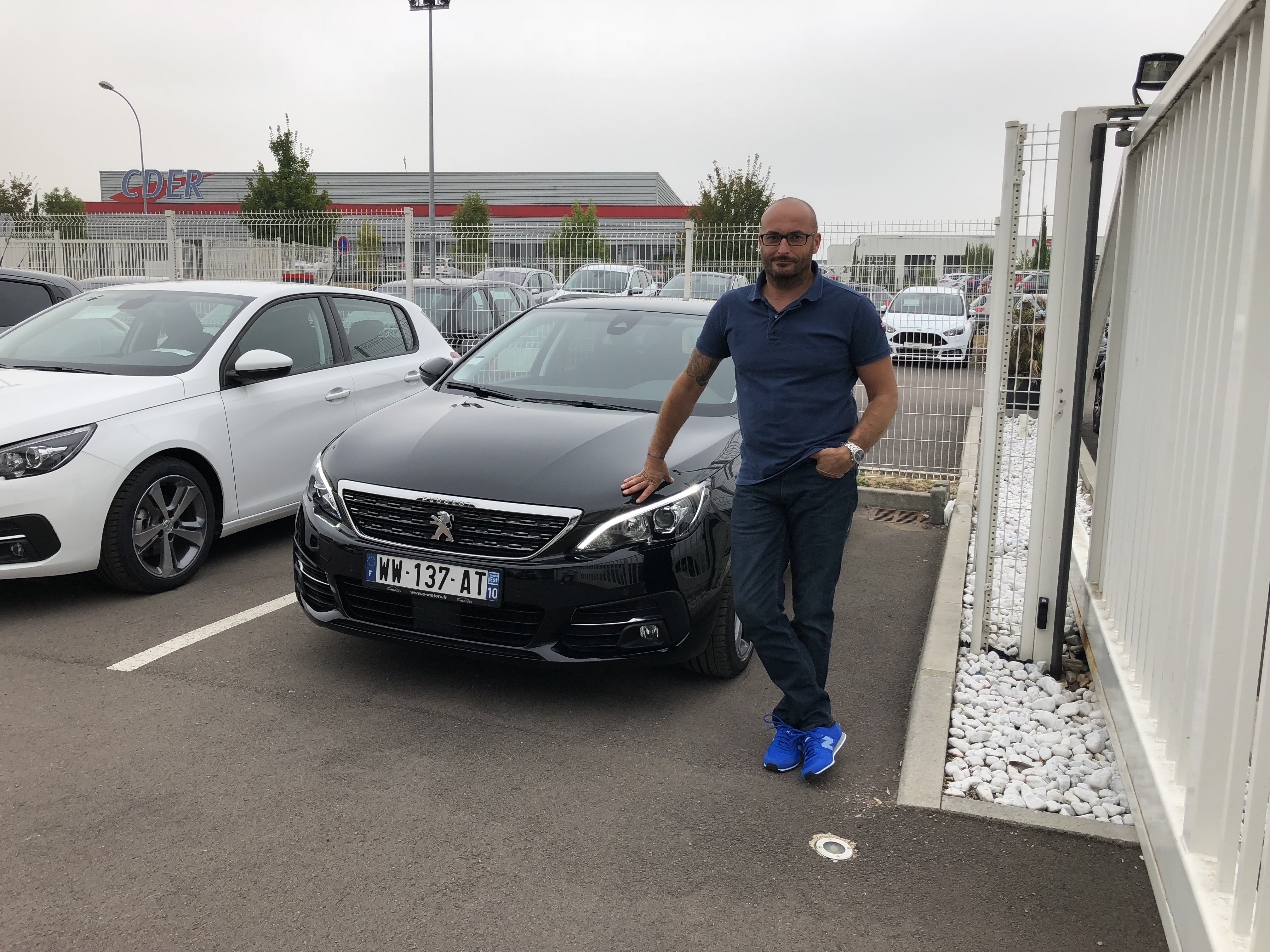 Avis-mandataire-auto-Emotors-Peugeot-308-sw-Allure-bluehdi-120-s-s-eat6.