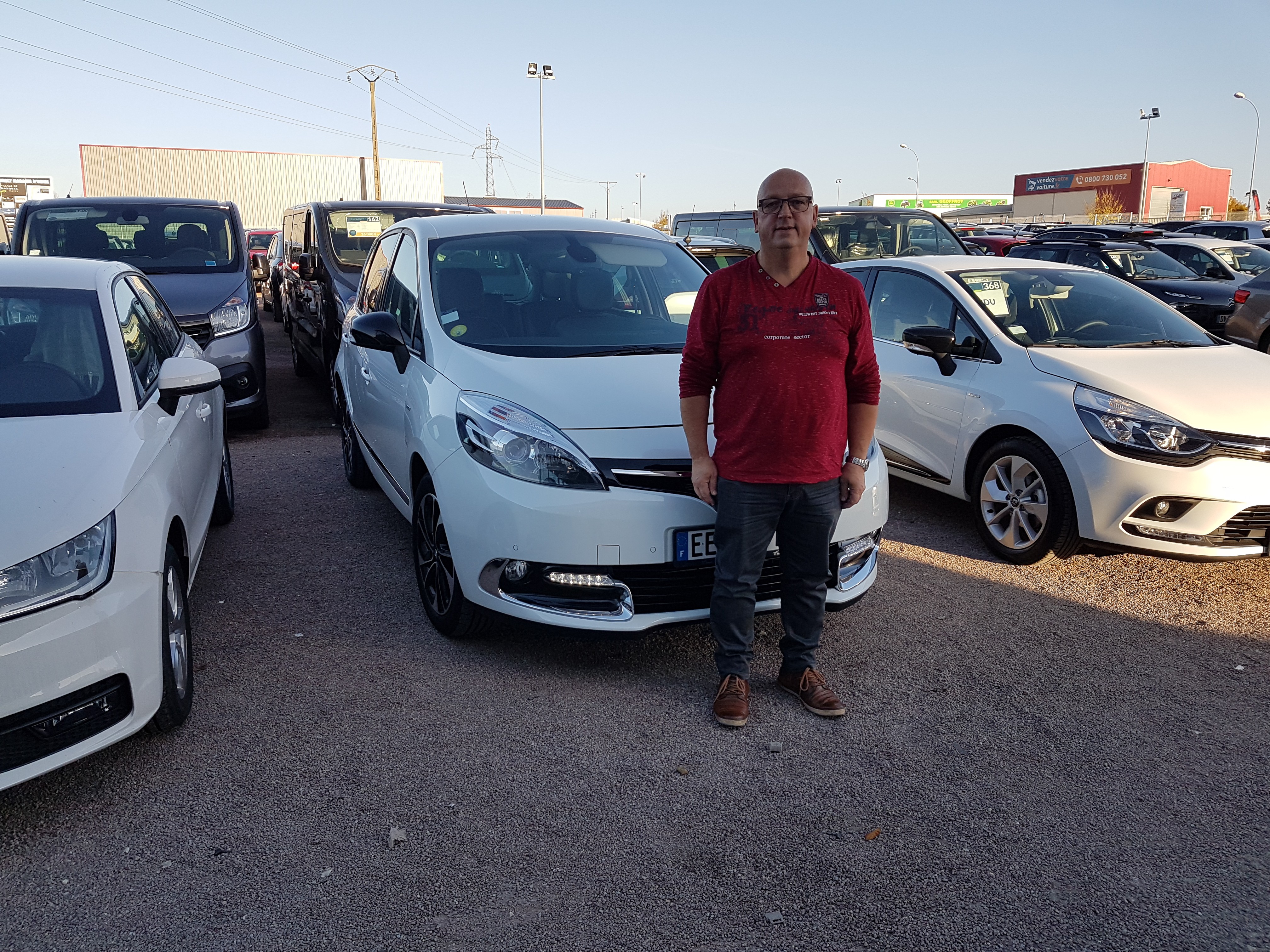 Avis-mandataire-auto-Emotors-Renault-Scenic-Iii-bose-dci-110-plus-visio-system.