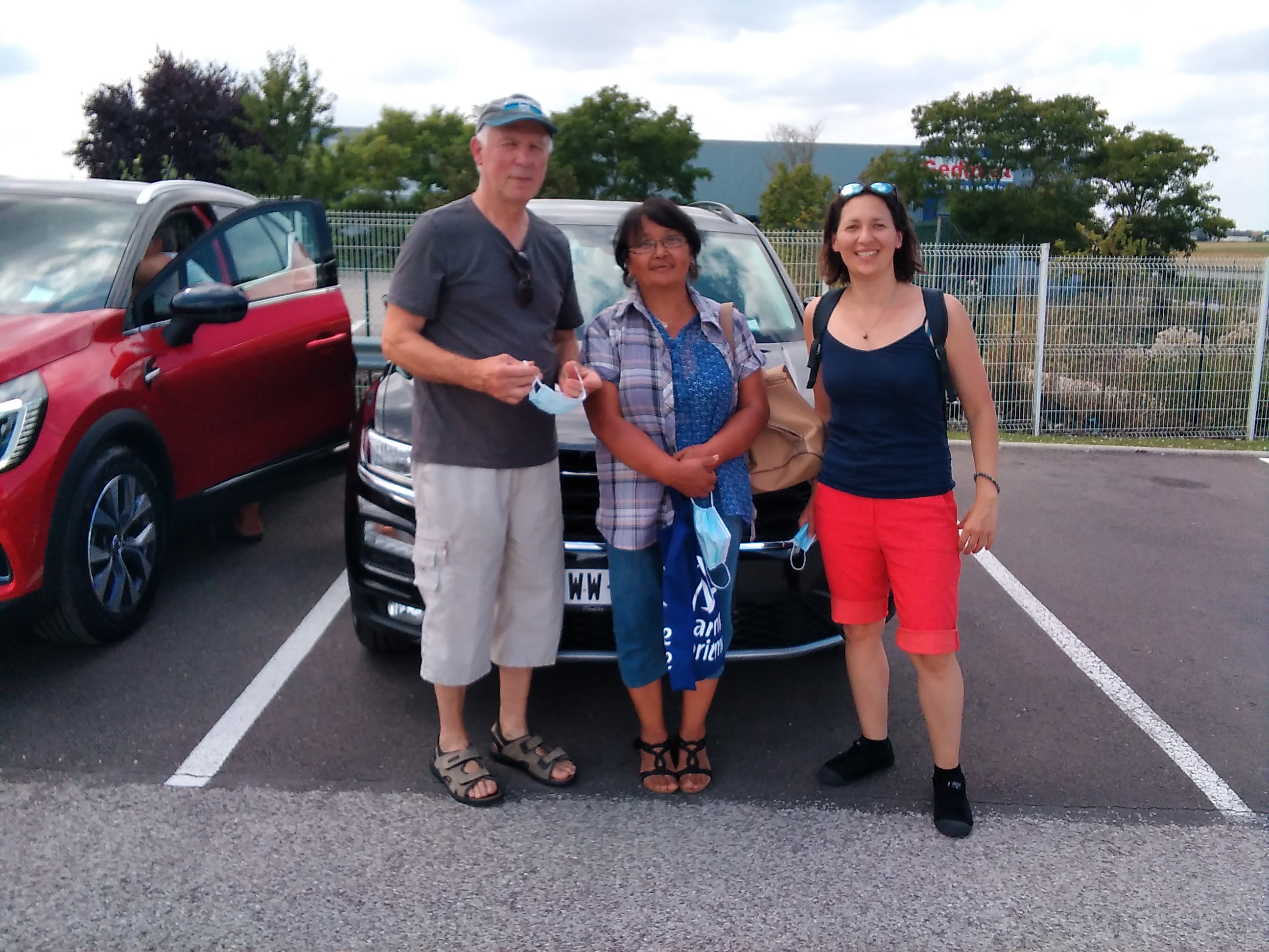 Avis-mandataire-auto-Emotors-Volkswagen-T-roc-Lounge-tsi-110-plus-cam-ra-plus-pack-hiver.