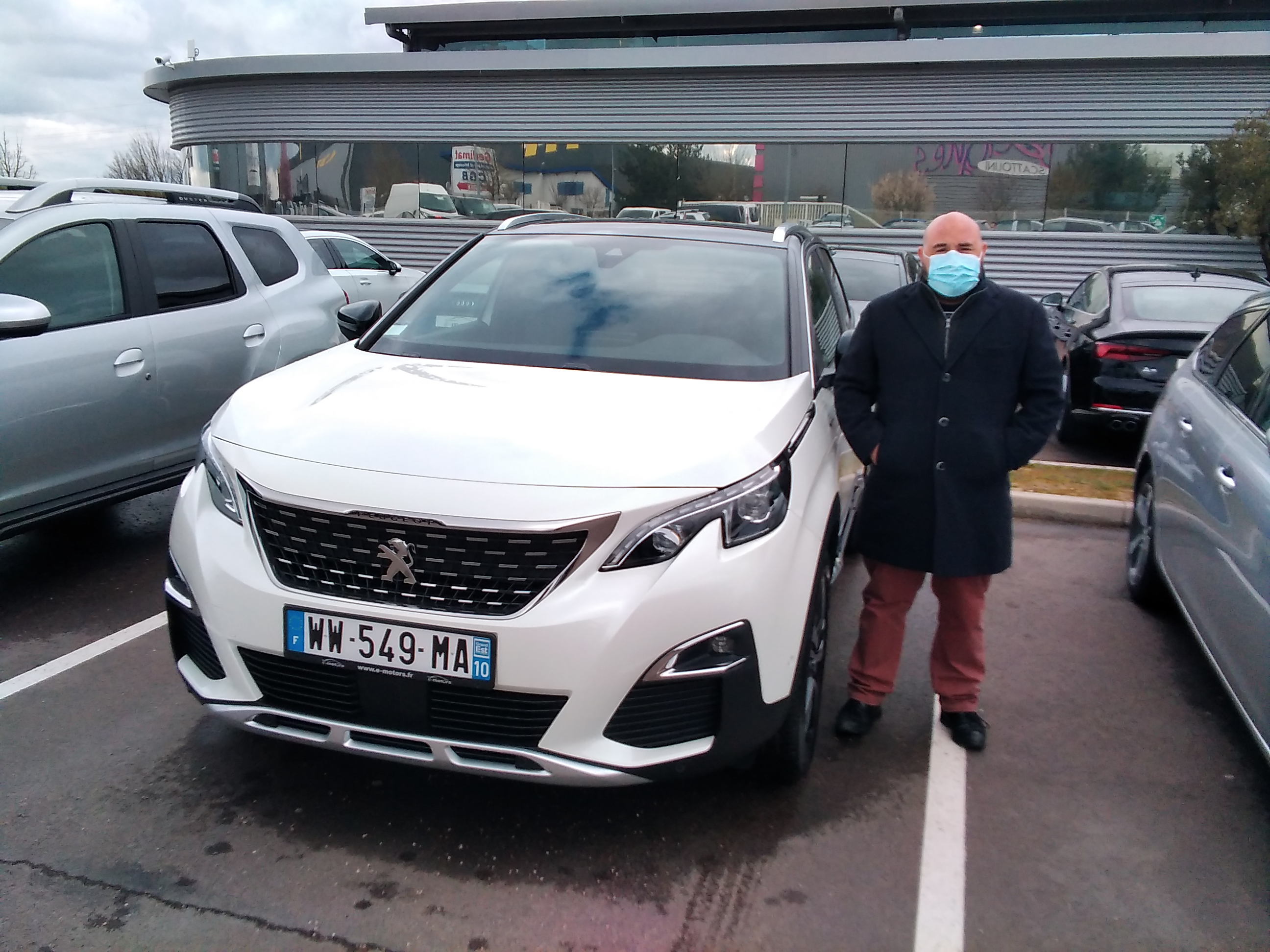 Avis-mandataire-auto-Emotors-Peugeot-3008-Gt-line-puretech-130-bvm6.
